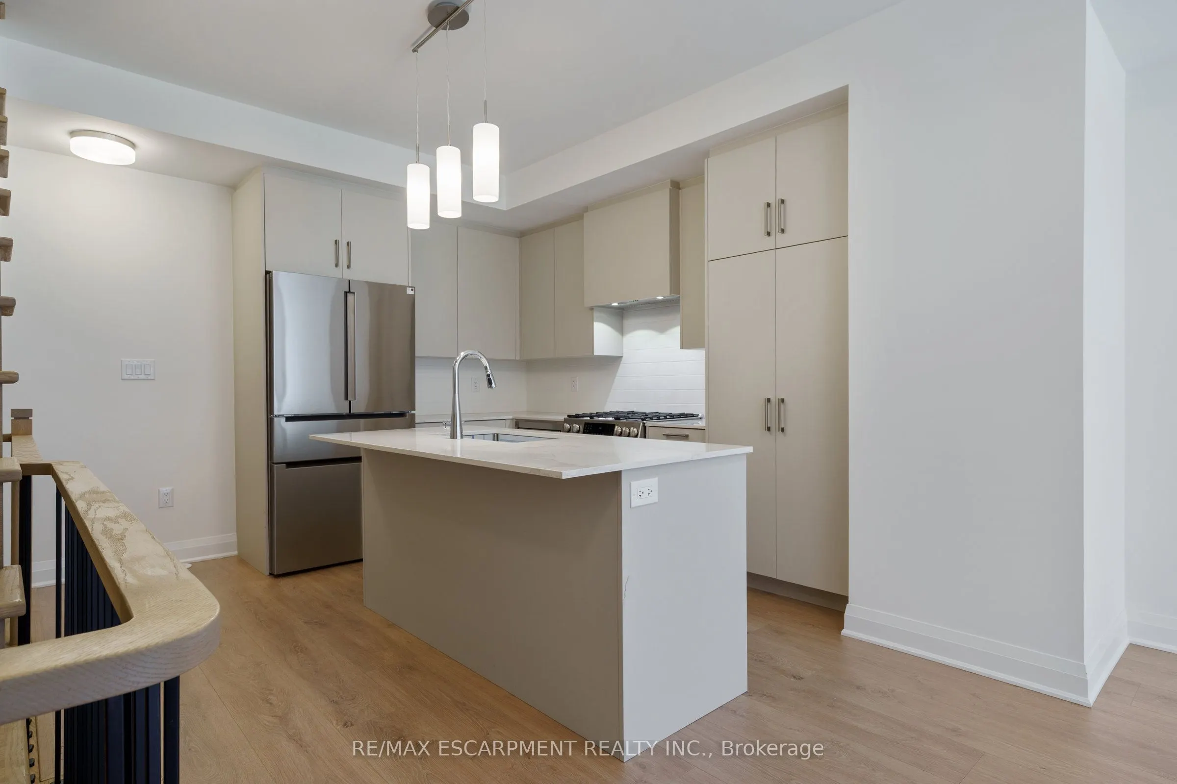 30 Burleigh Mews