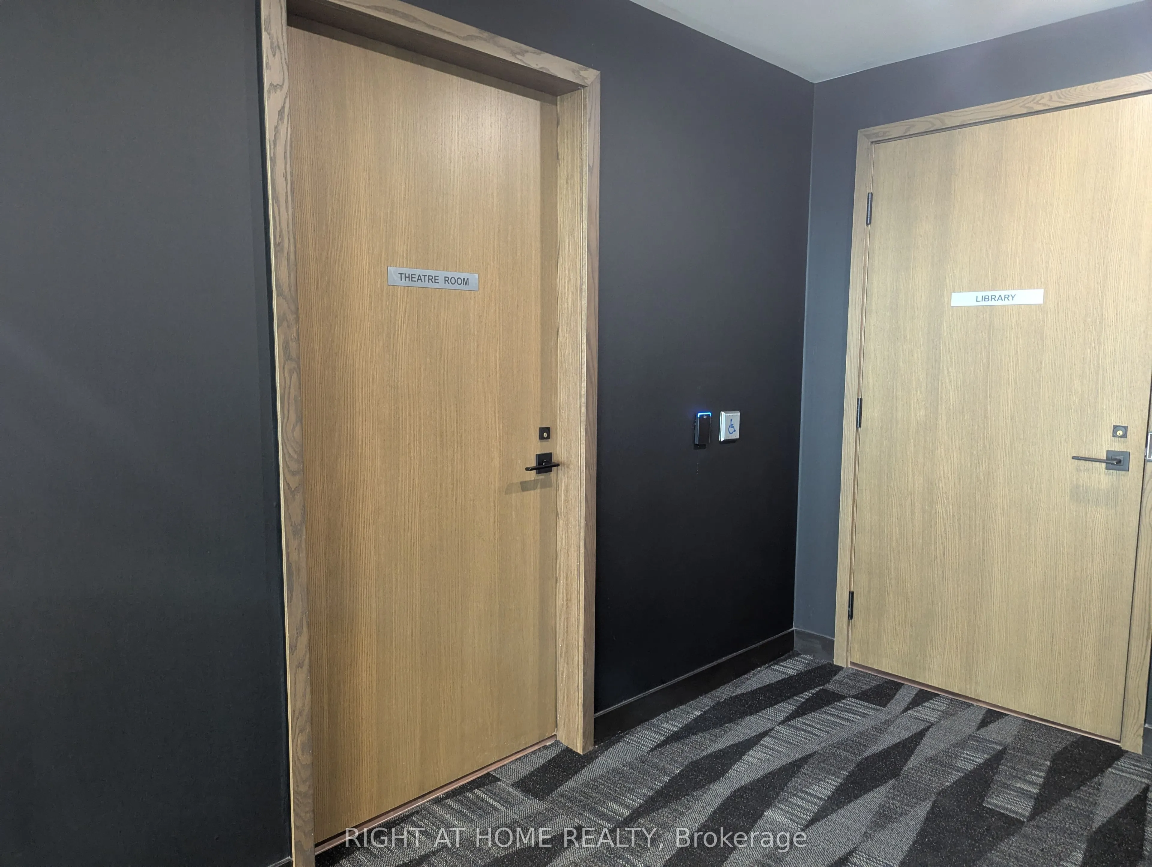 8119 Birchmount Road, #1502