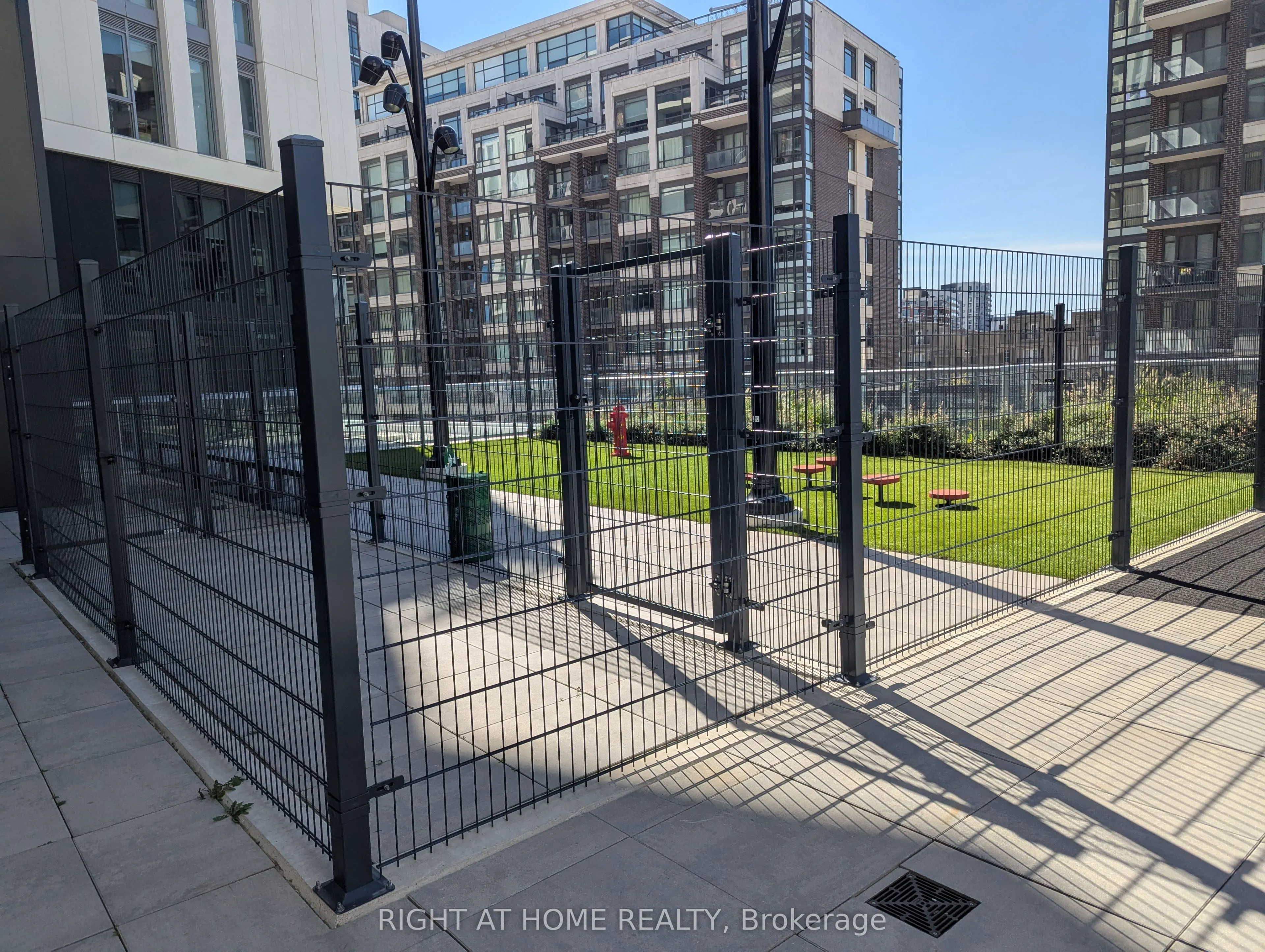8119 Birchmount Road, #1502