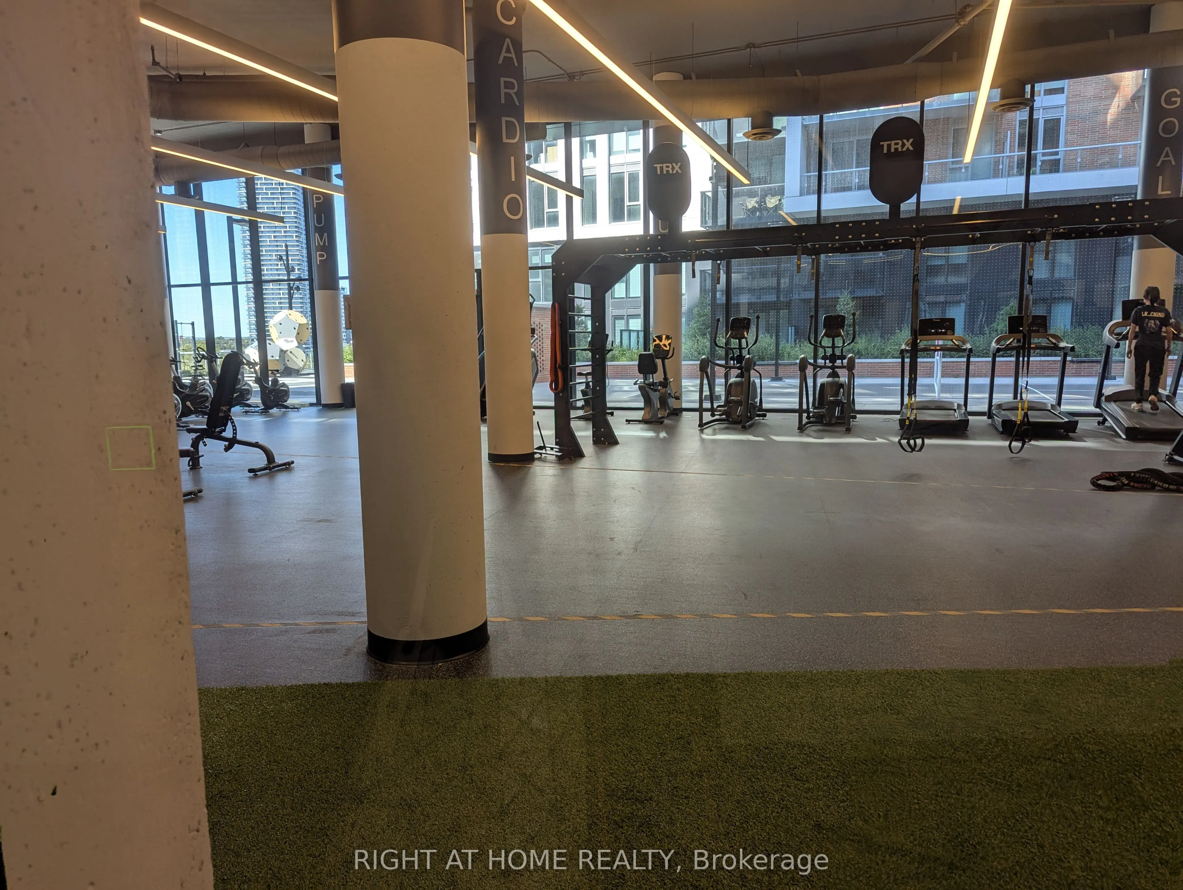 8119 Birchmount Road, #1502