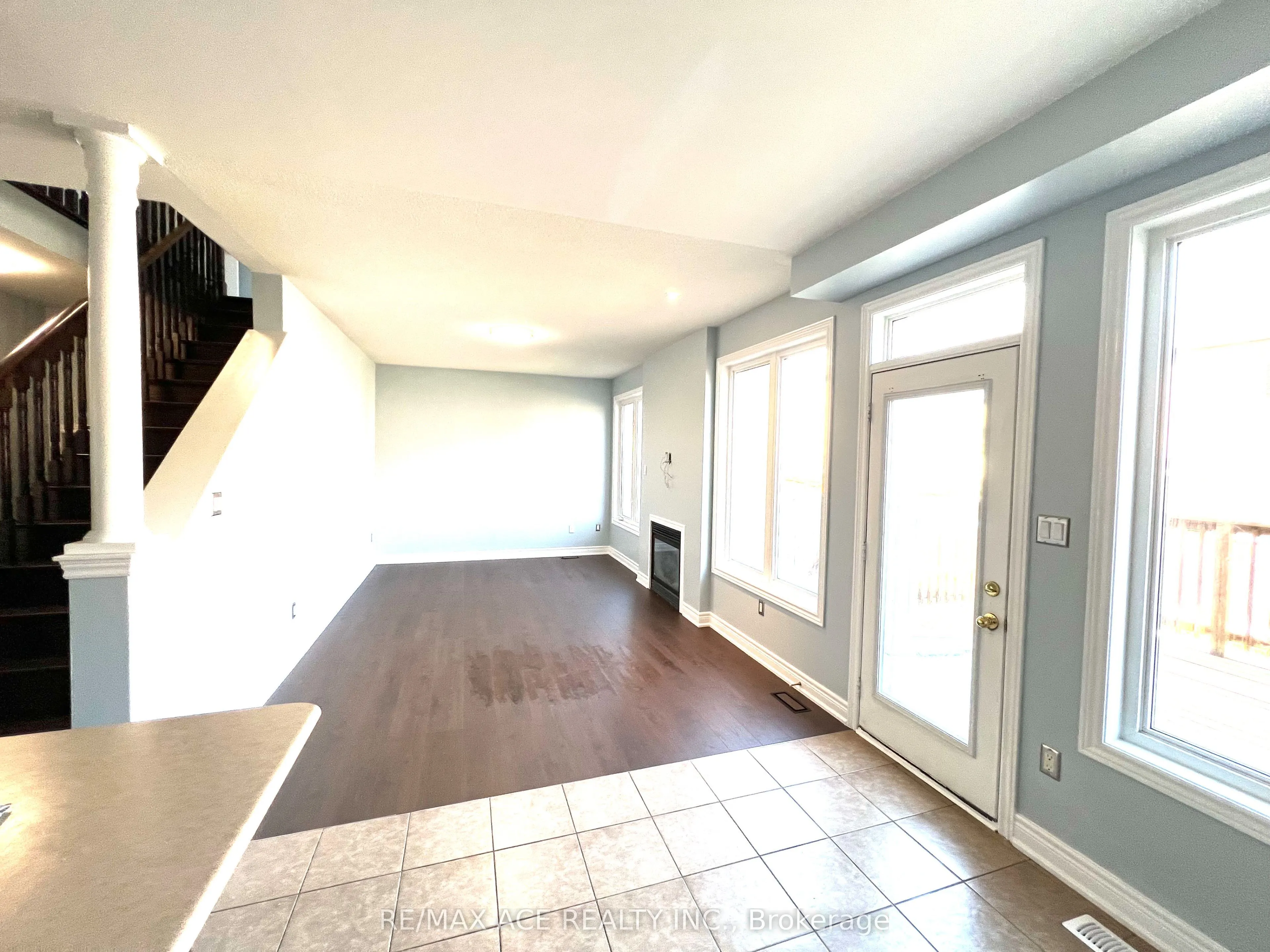 23 Grayleaf Drive