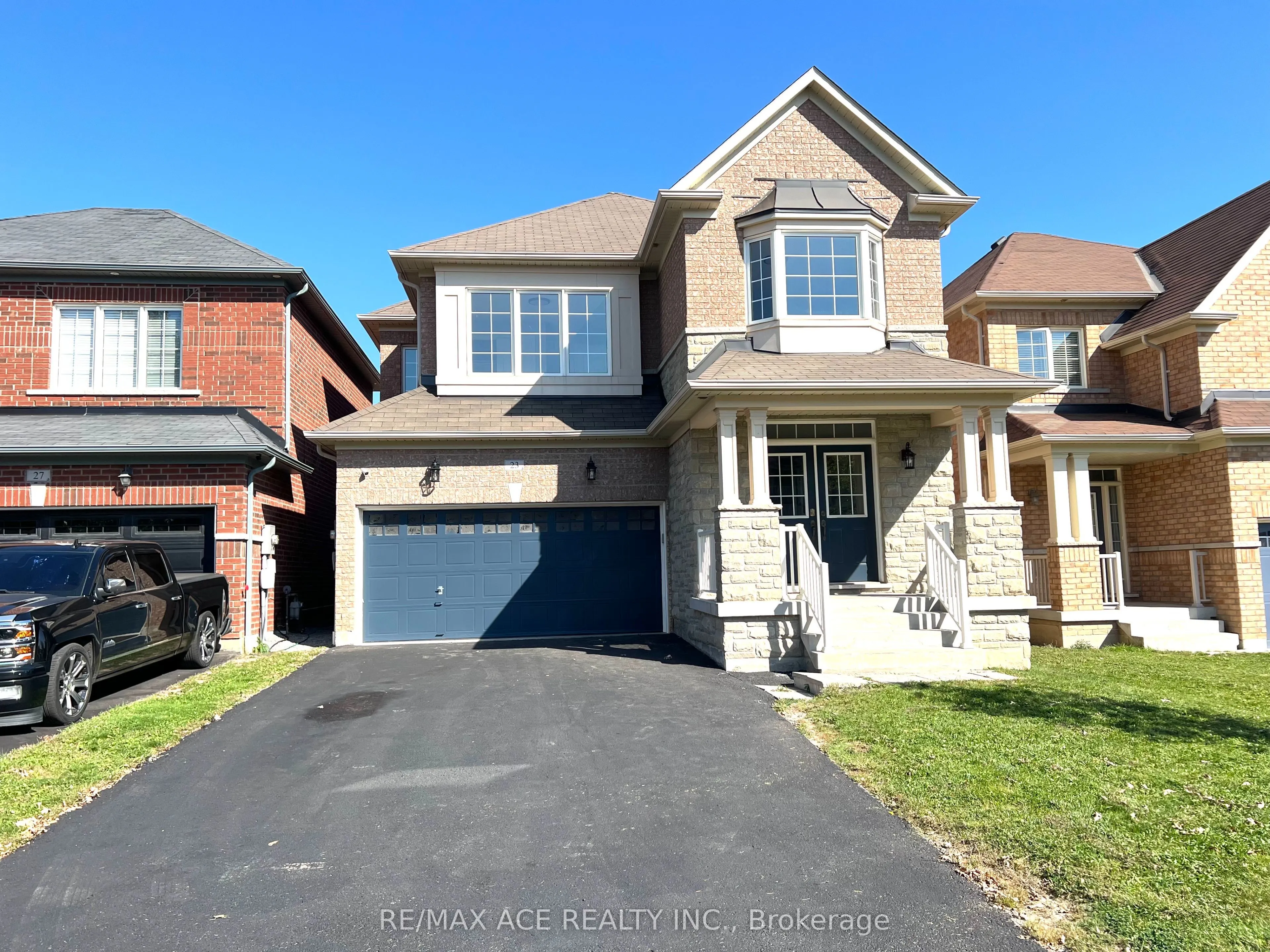 23 Grayleaf Drive