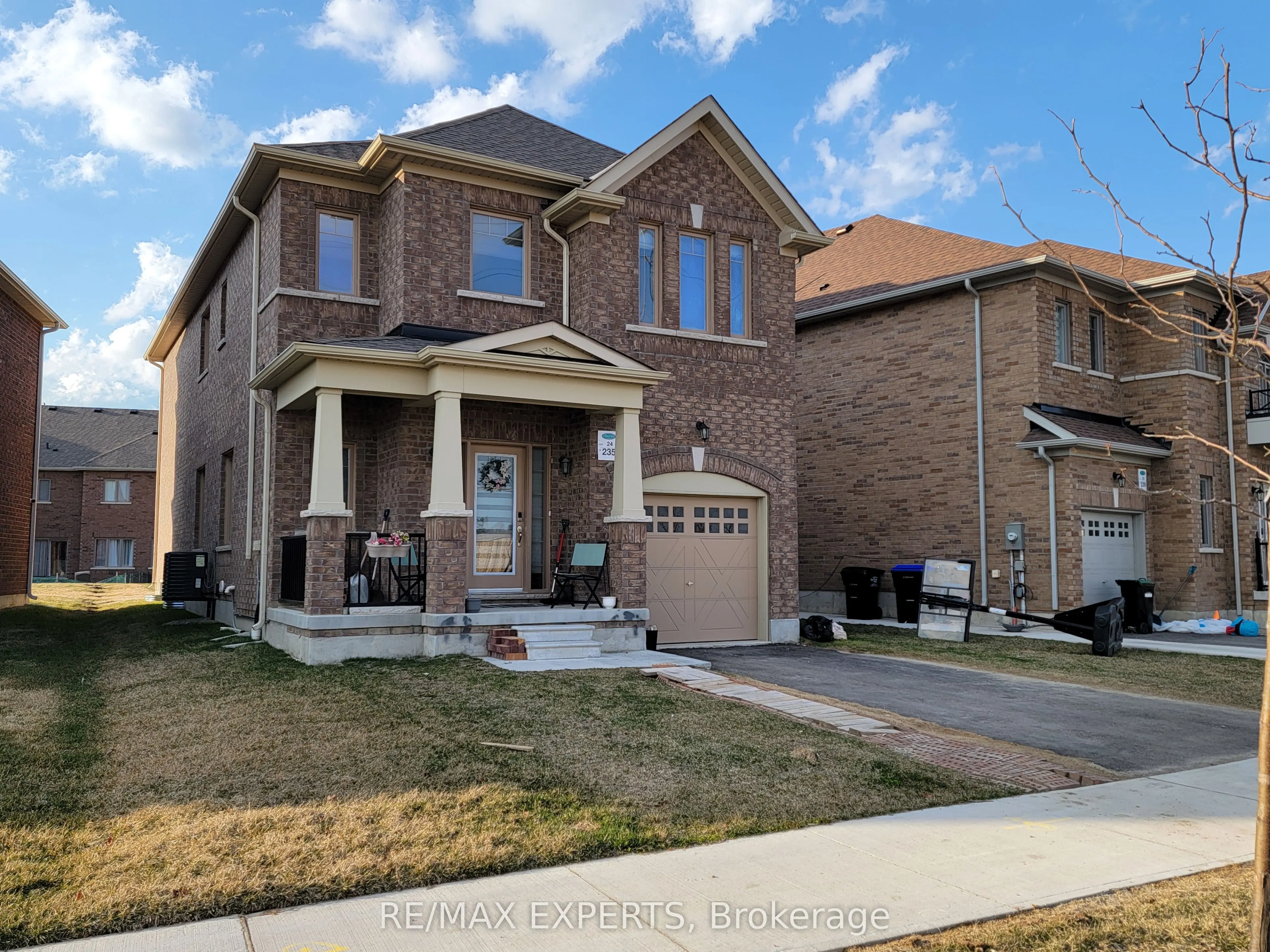 235 Heritage Street