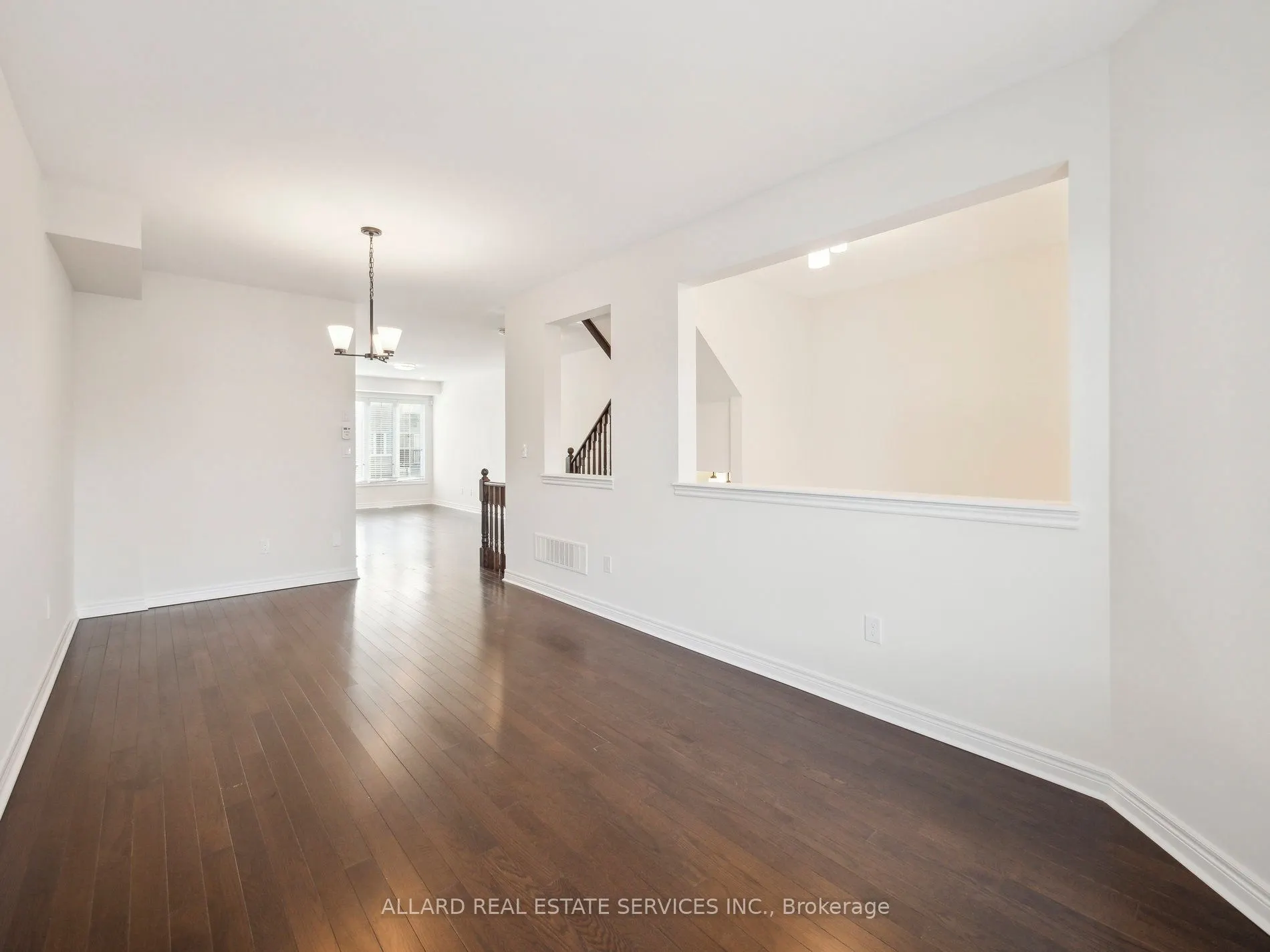 545 Cornell Centre Boulevard