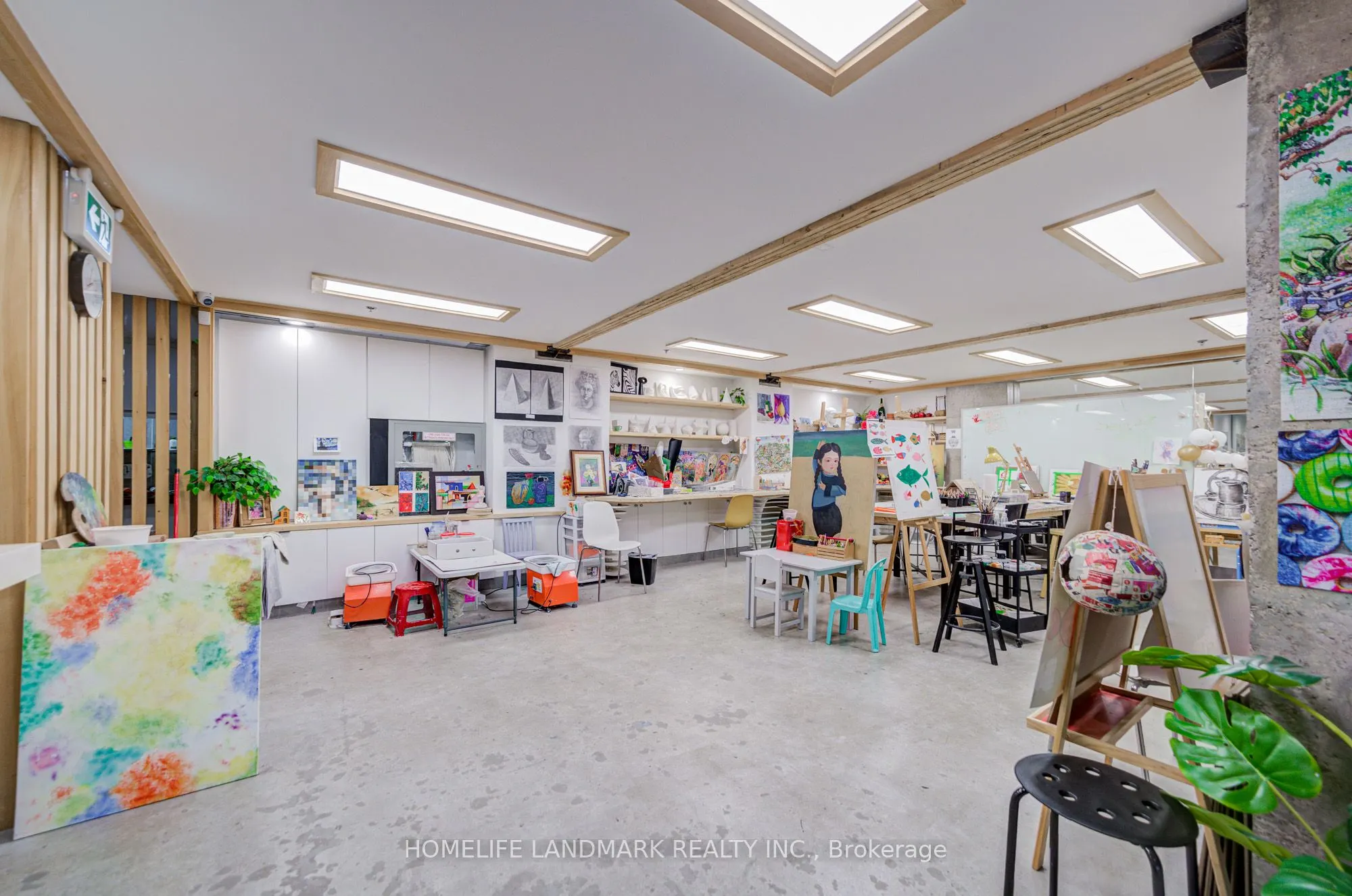 4602 Steeles Avenue, #R3