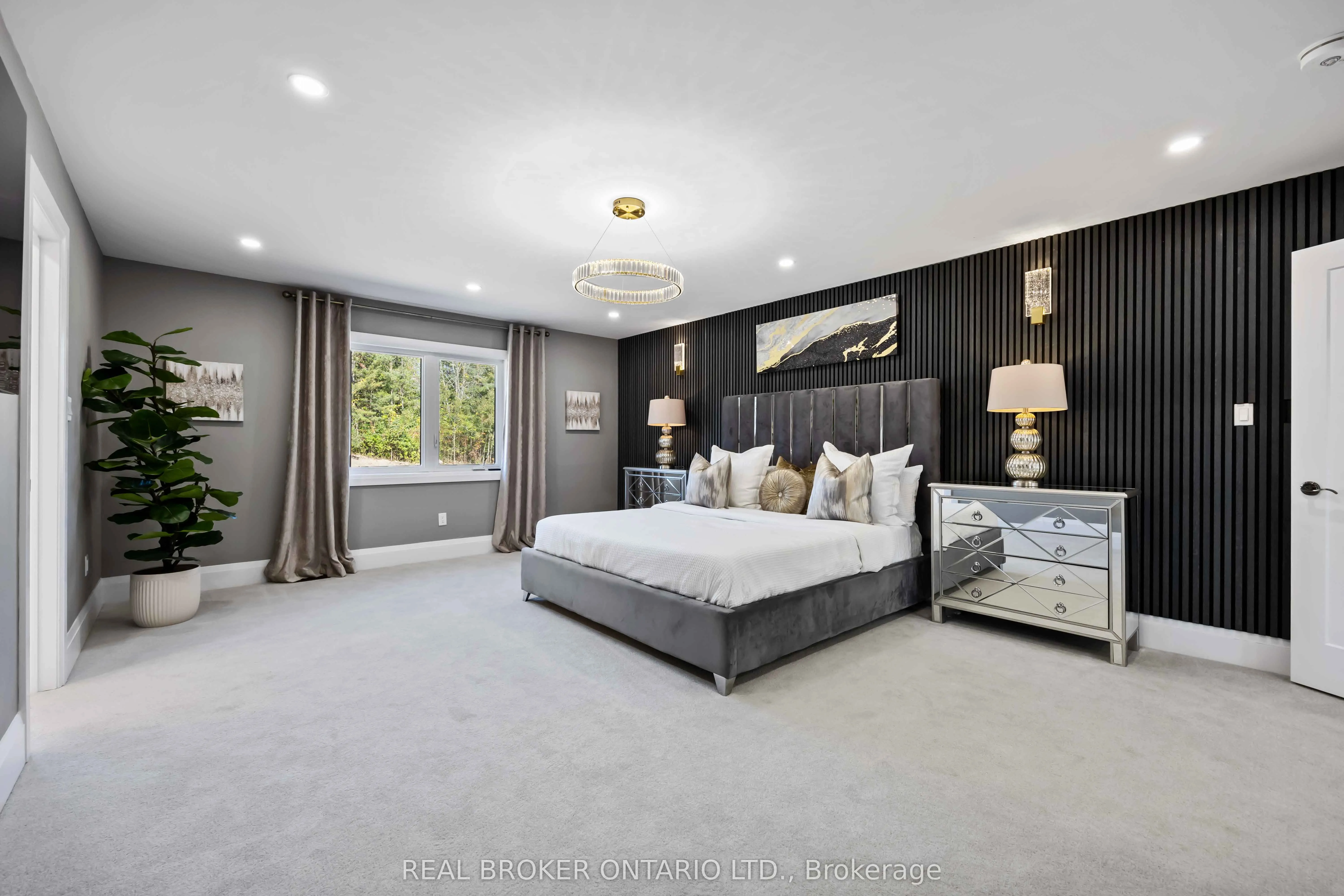 2236 Pemberton Way