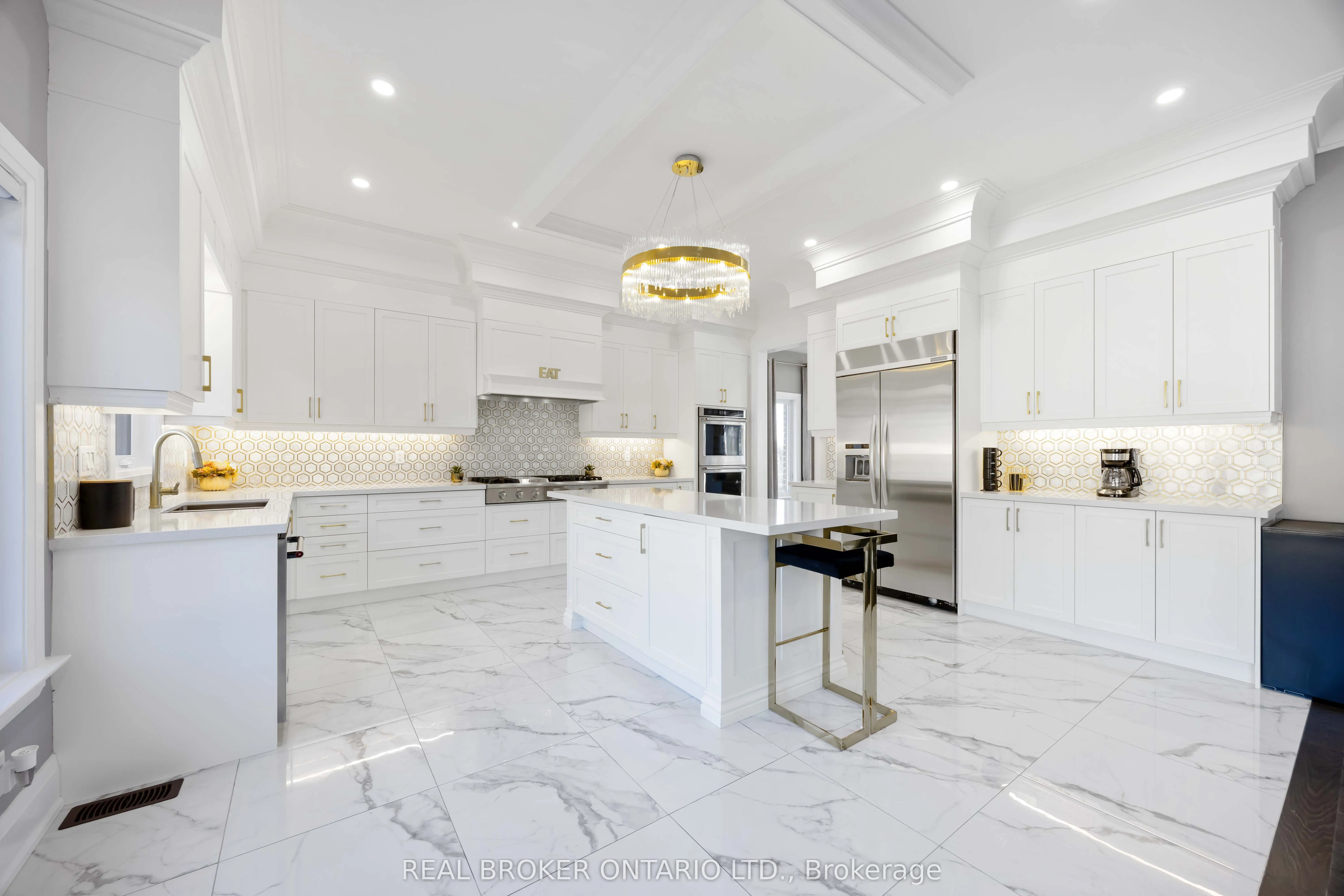 2236 Pemberton Way