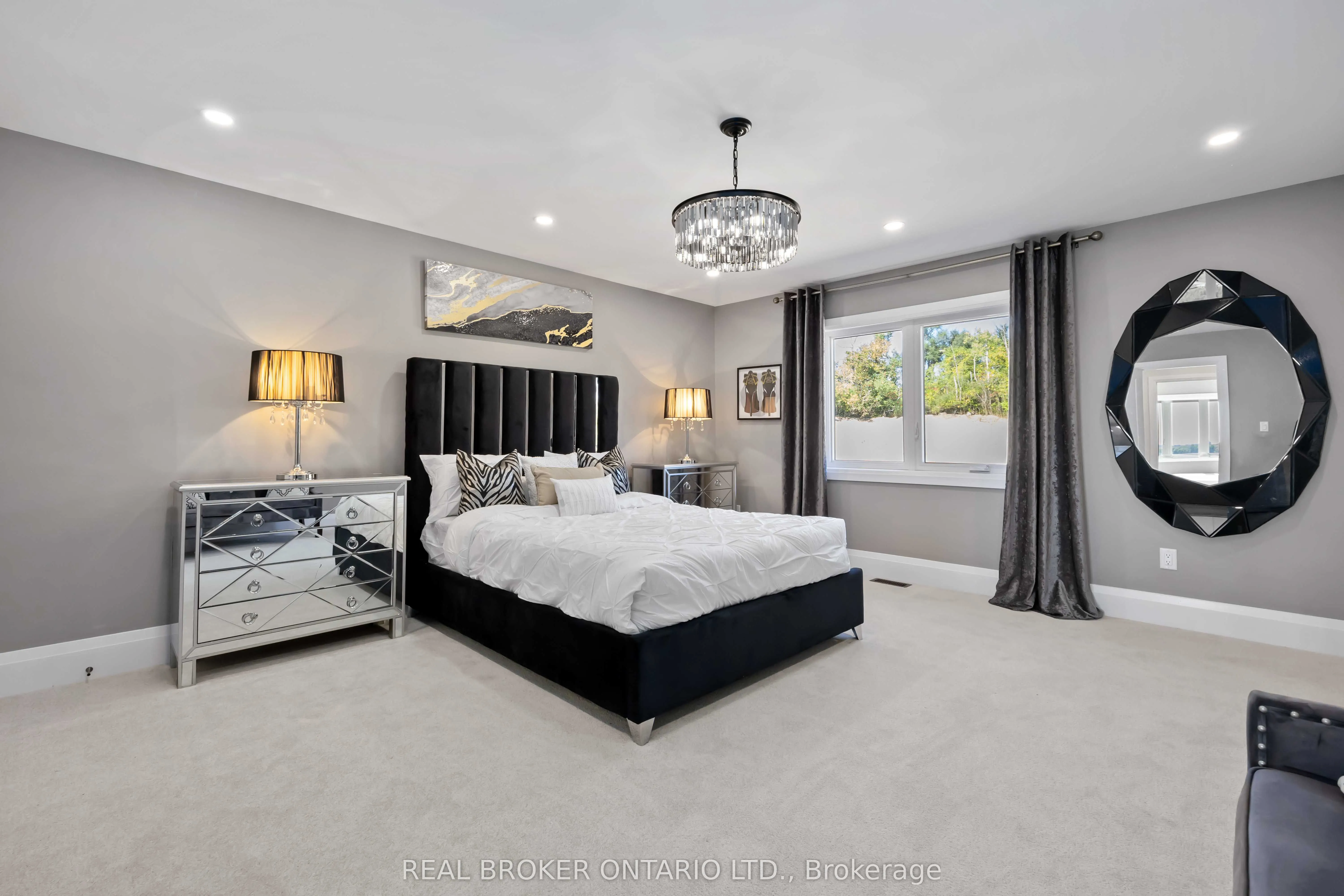 2236 Pemberton Way