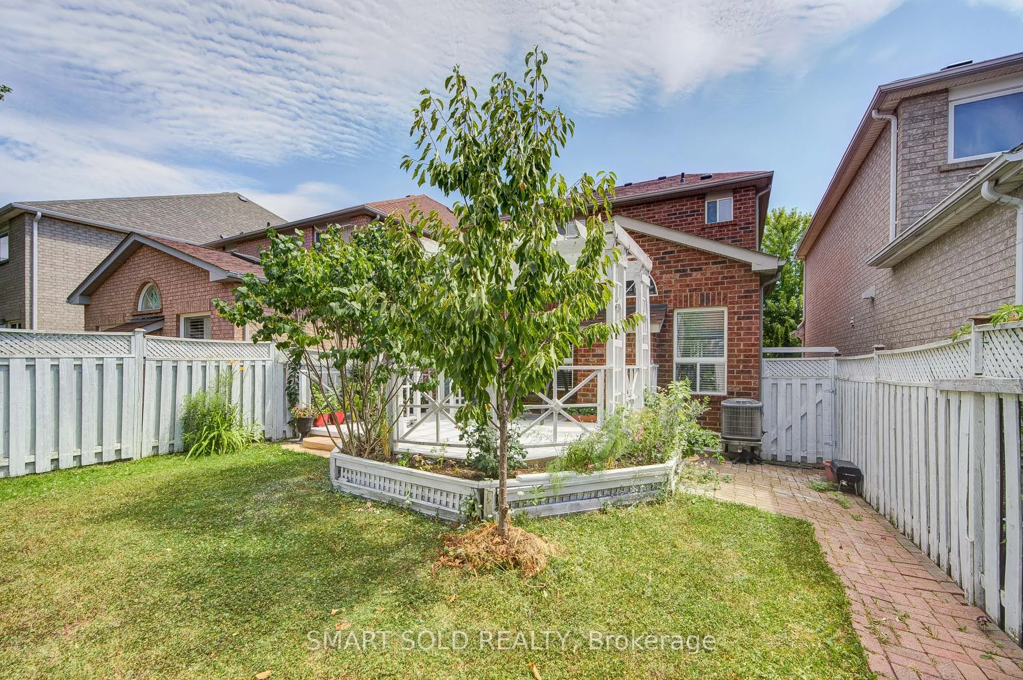 40 Tuscana Boulevard