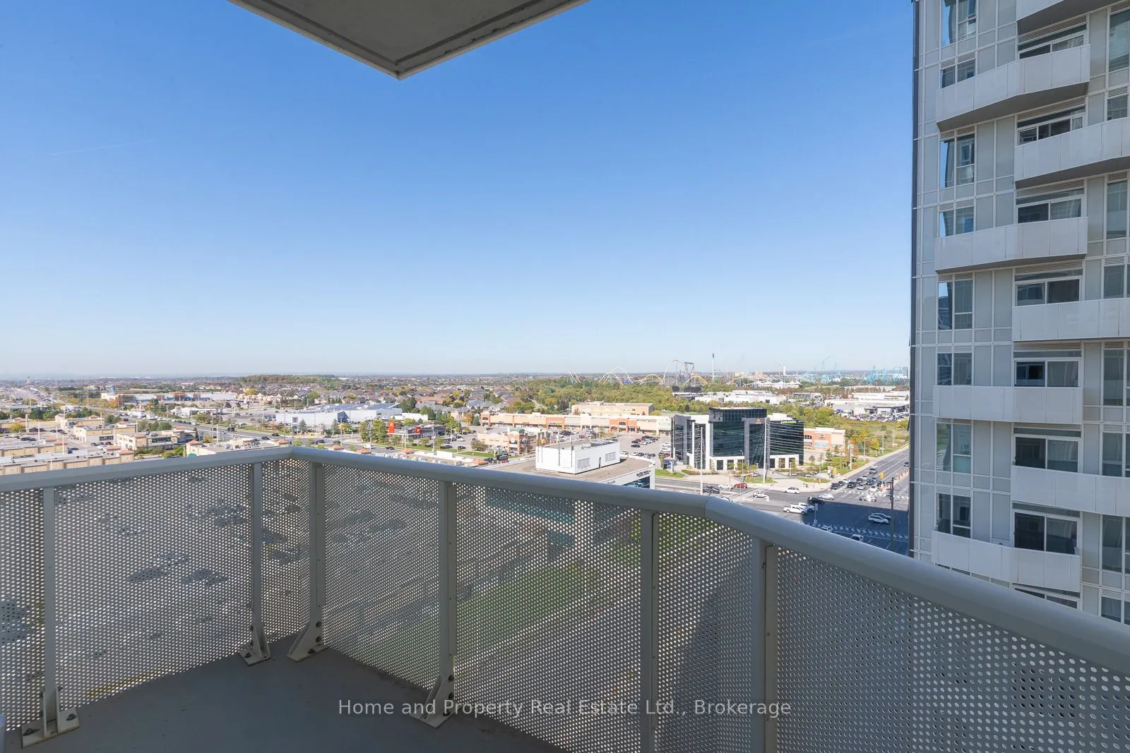 10 Abeja Street, #1213
