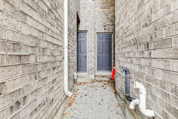 108 King William Crescent