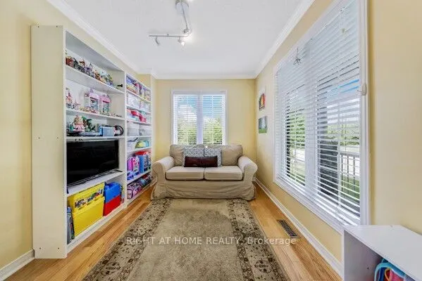 108 King William Crescent
