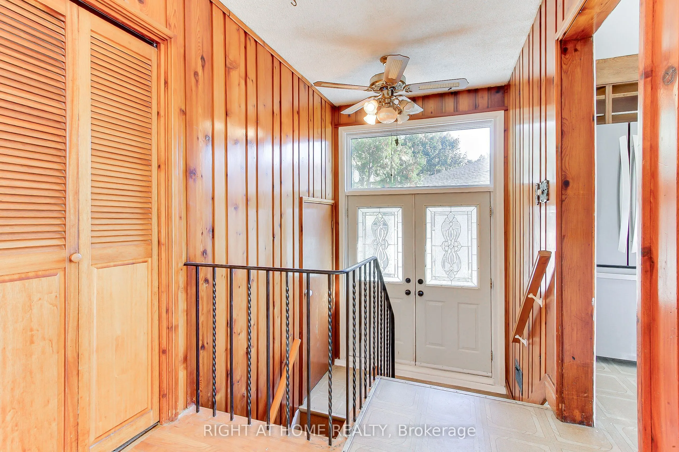 40 Kitimat Crescent