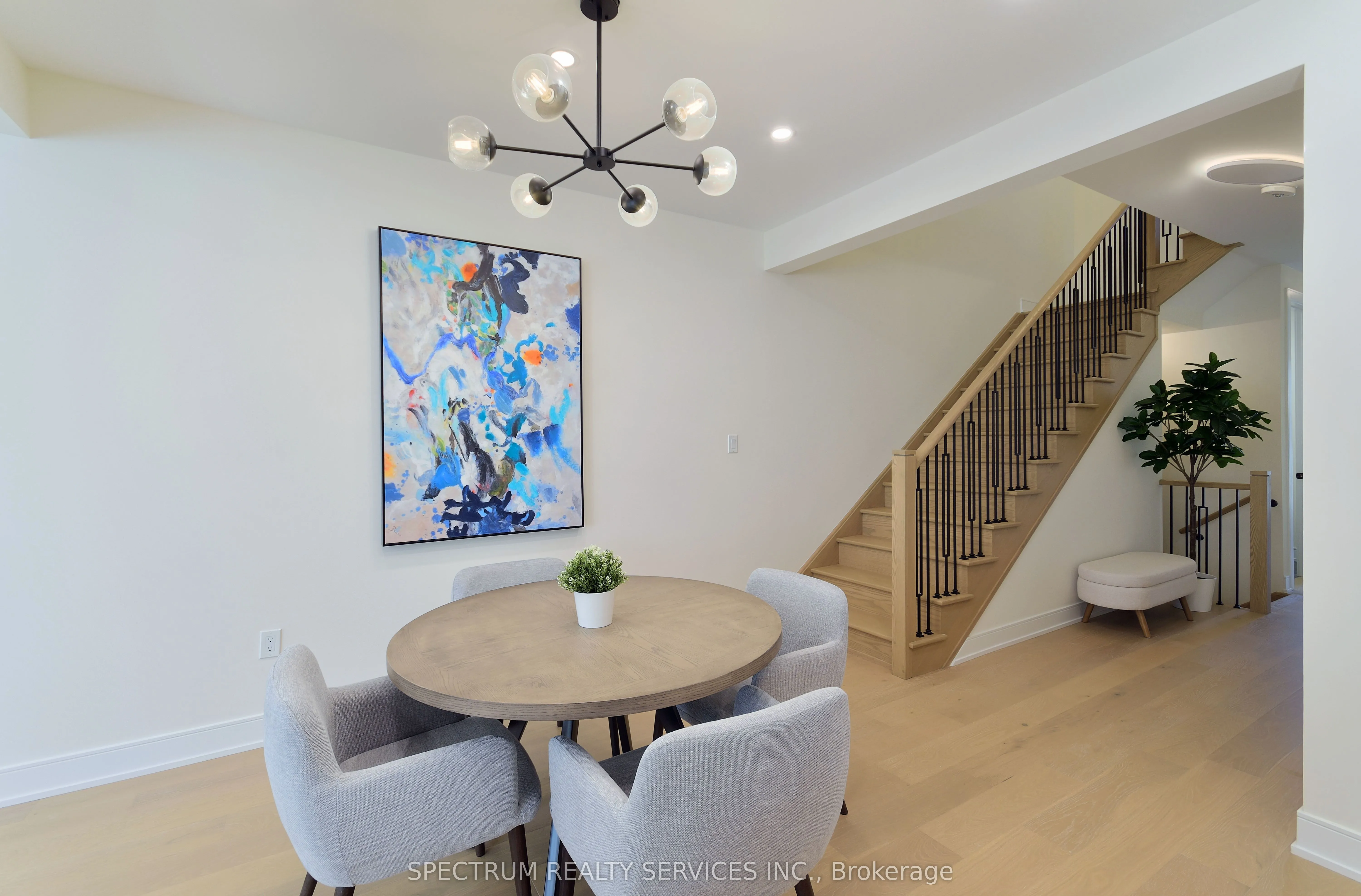 231 Grand Trunk Avenue