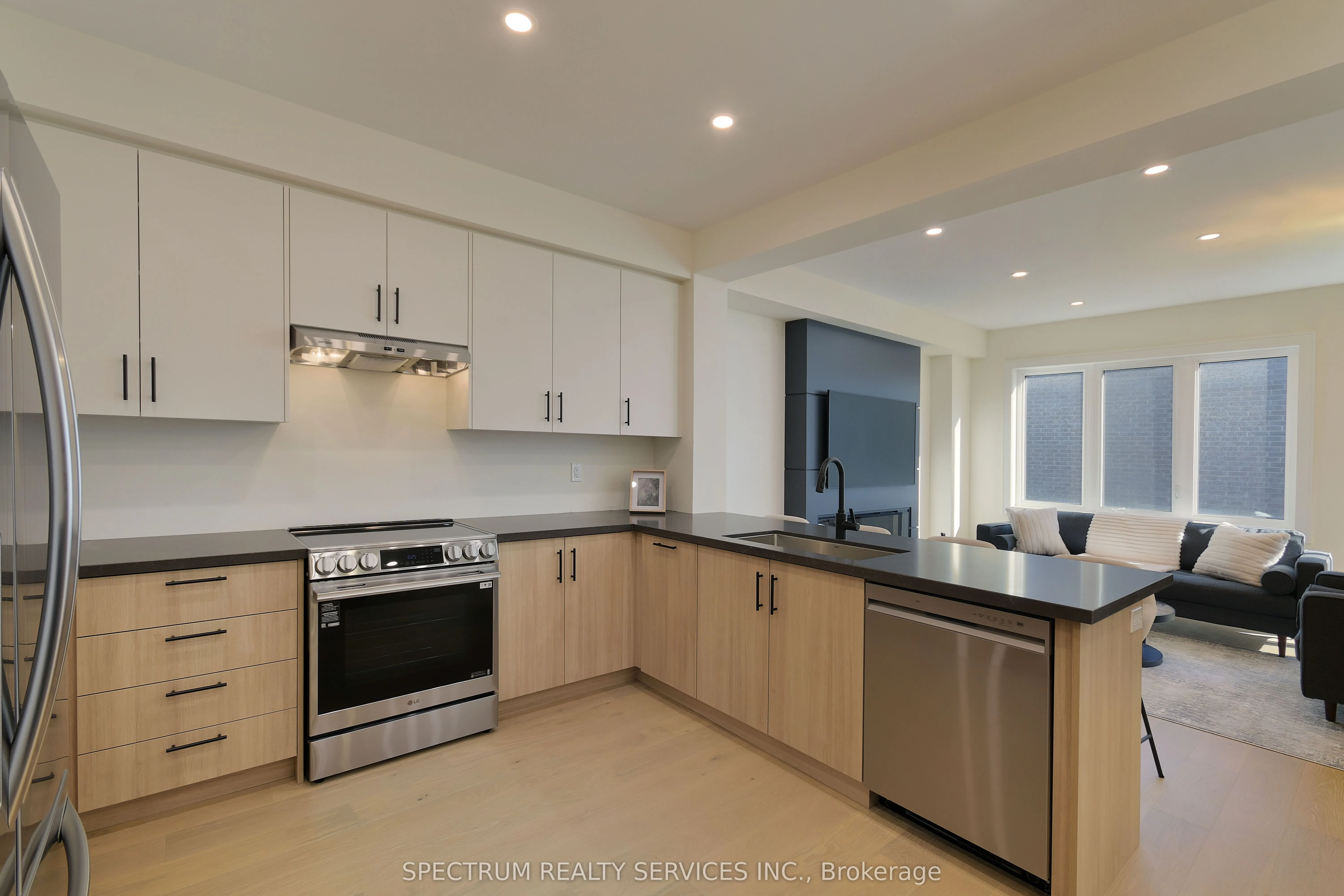 231 Grand Trunk Avenue