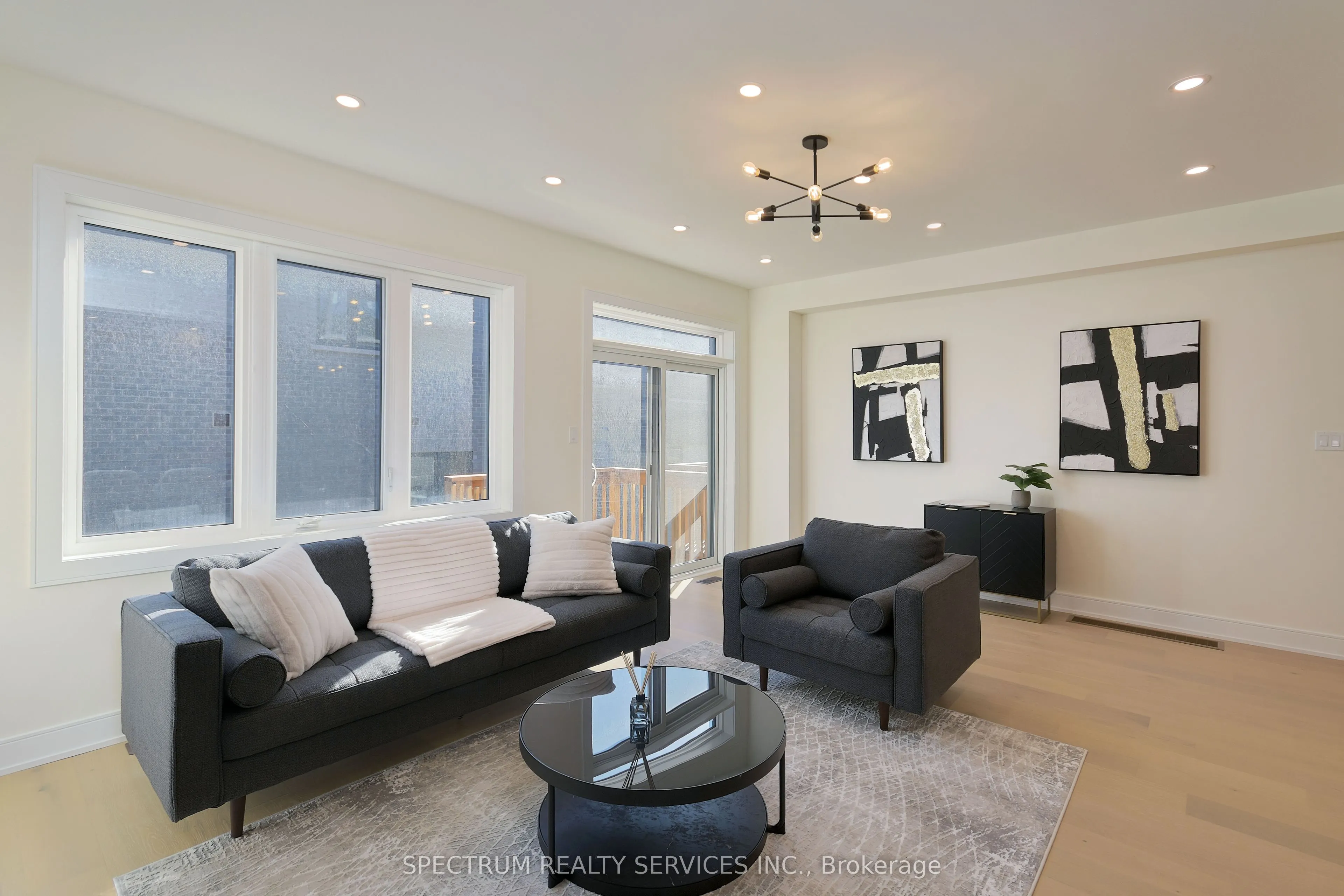 231 Grand Trunk Avenue