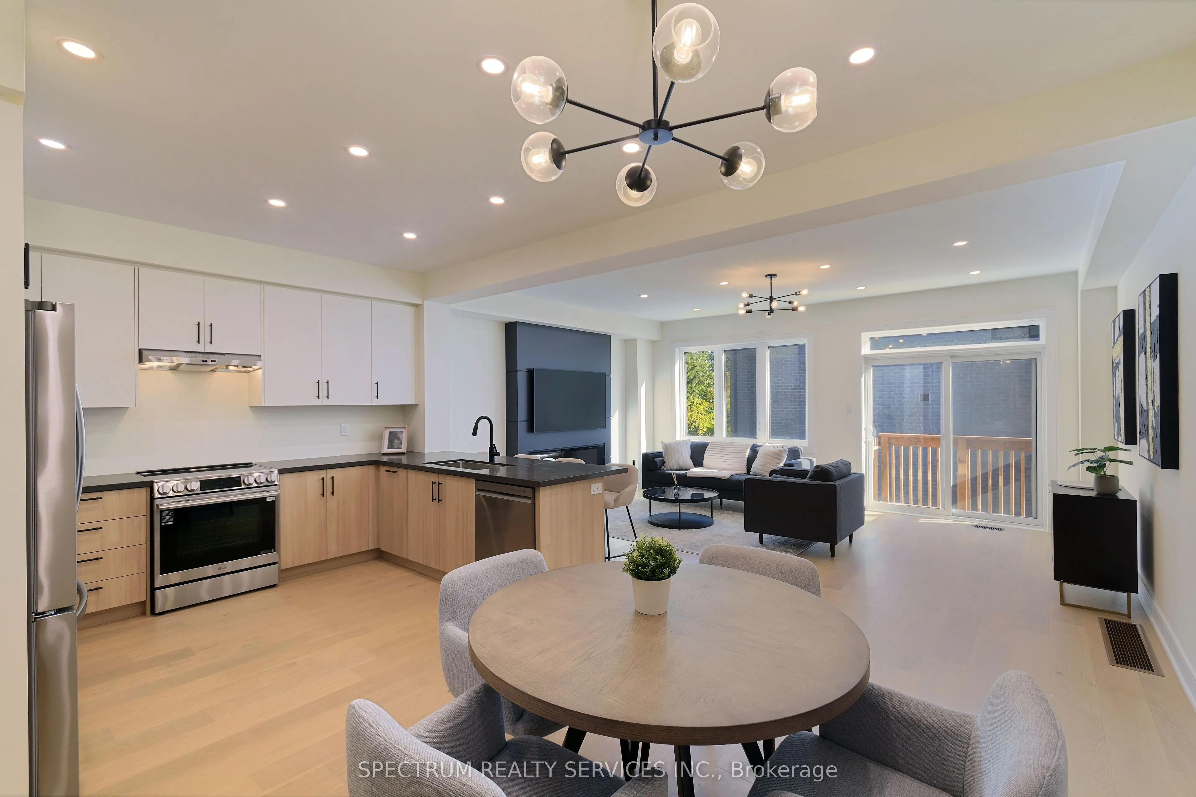 231 Grand Trunk Avenue