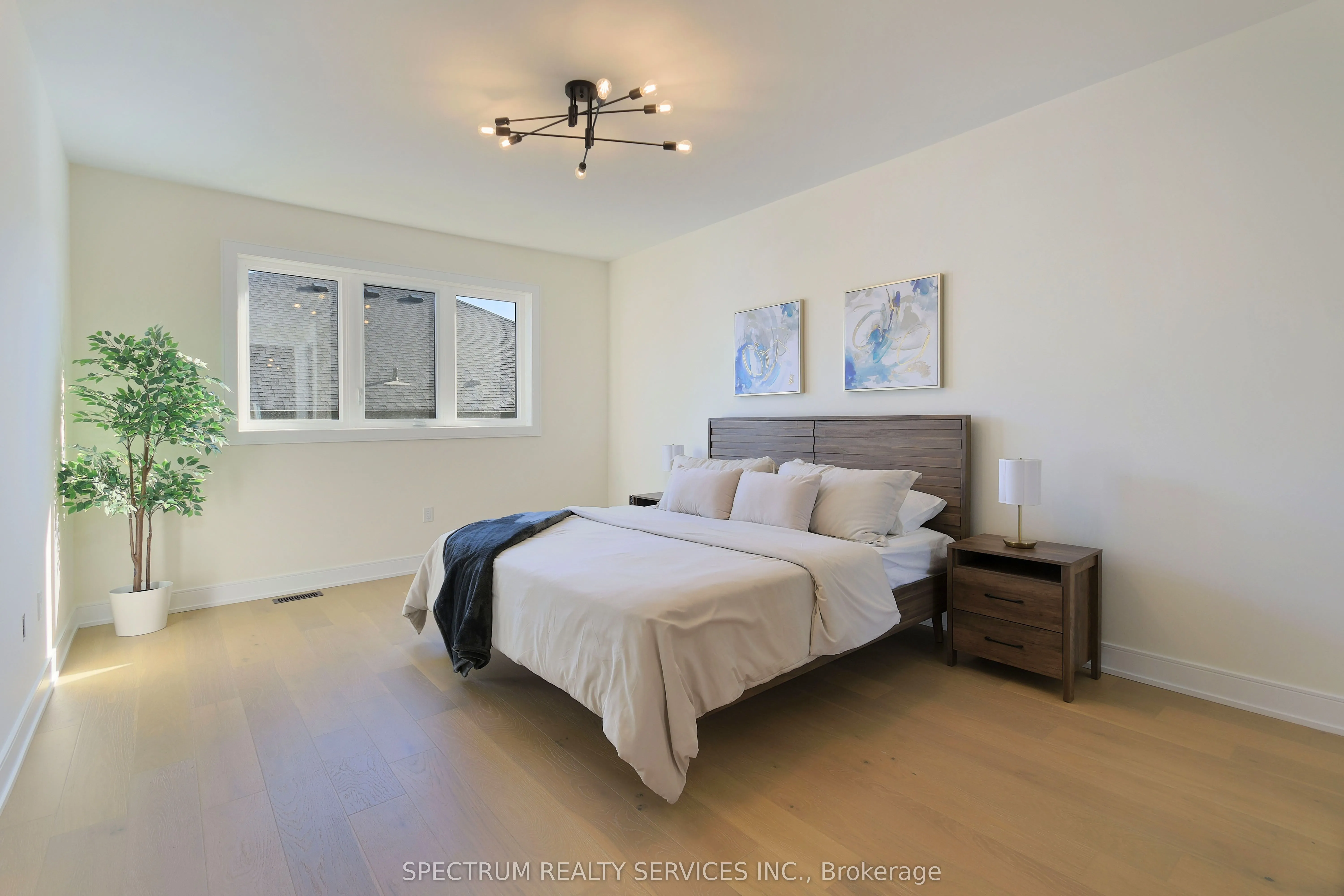 231 Grand Trunk Avenue