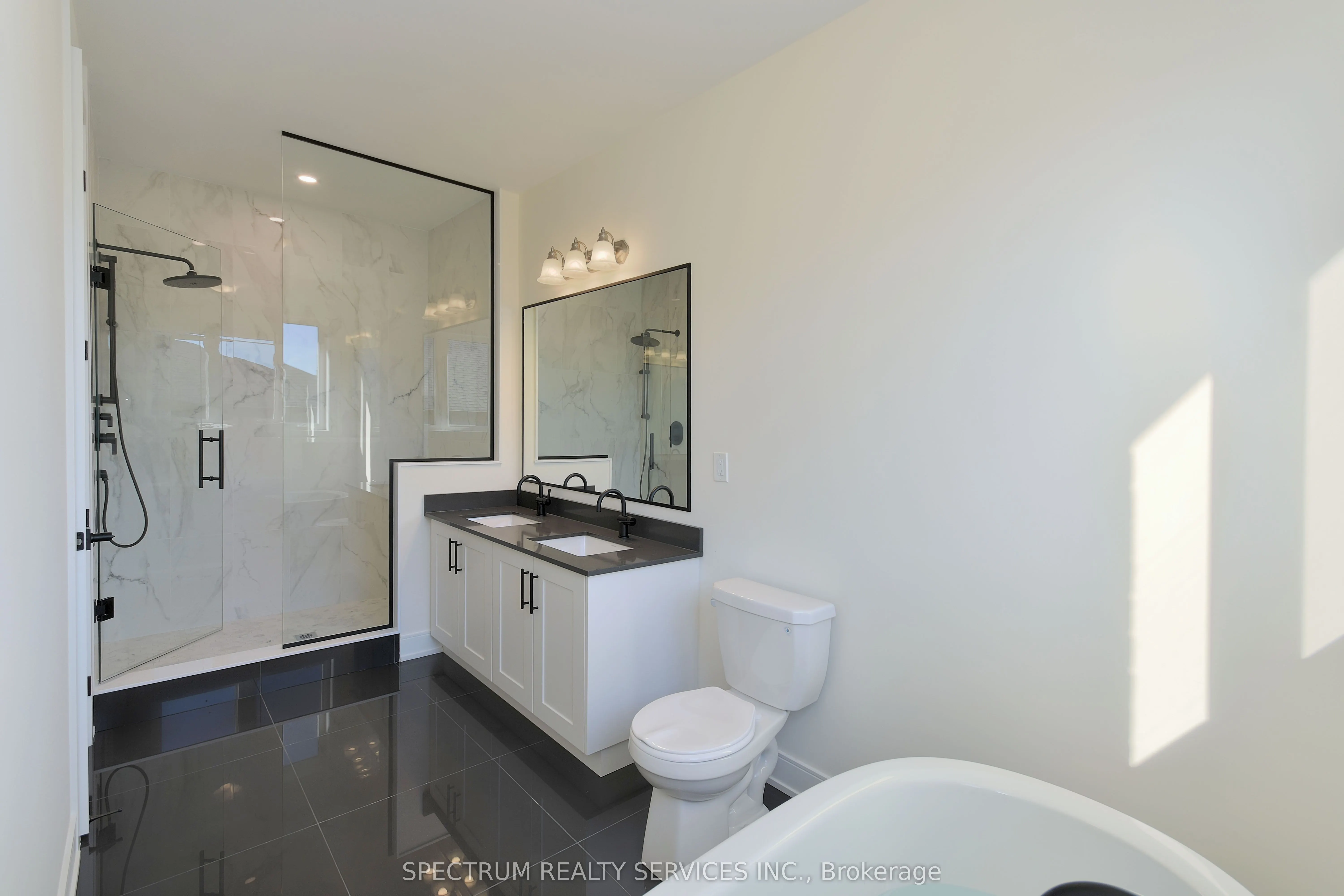 231 Grand Trunk Avenue