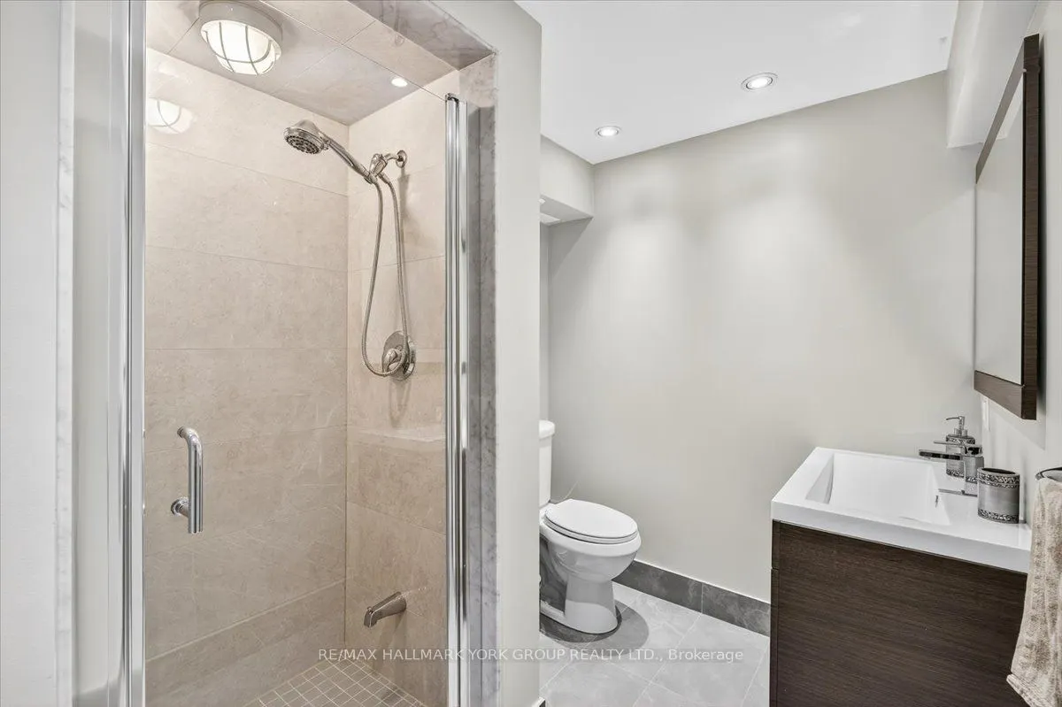 16 Woodland Trail Court