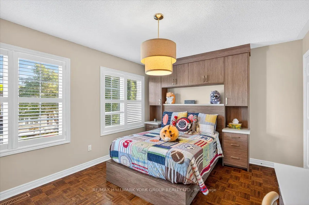 16 Woodland Trail Court