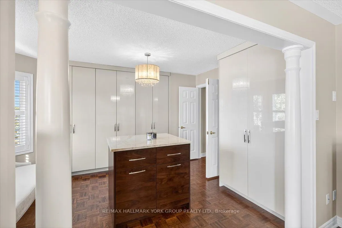 16 Woodland Trail Court