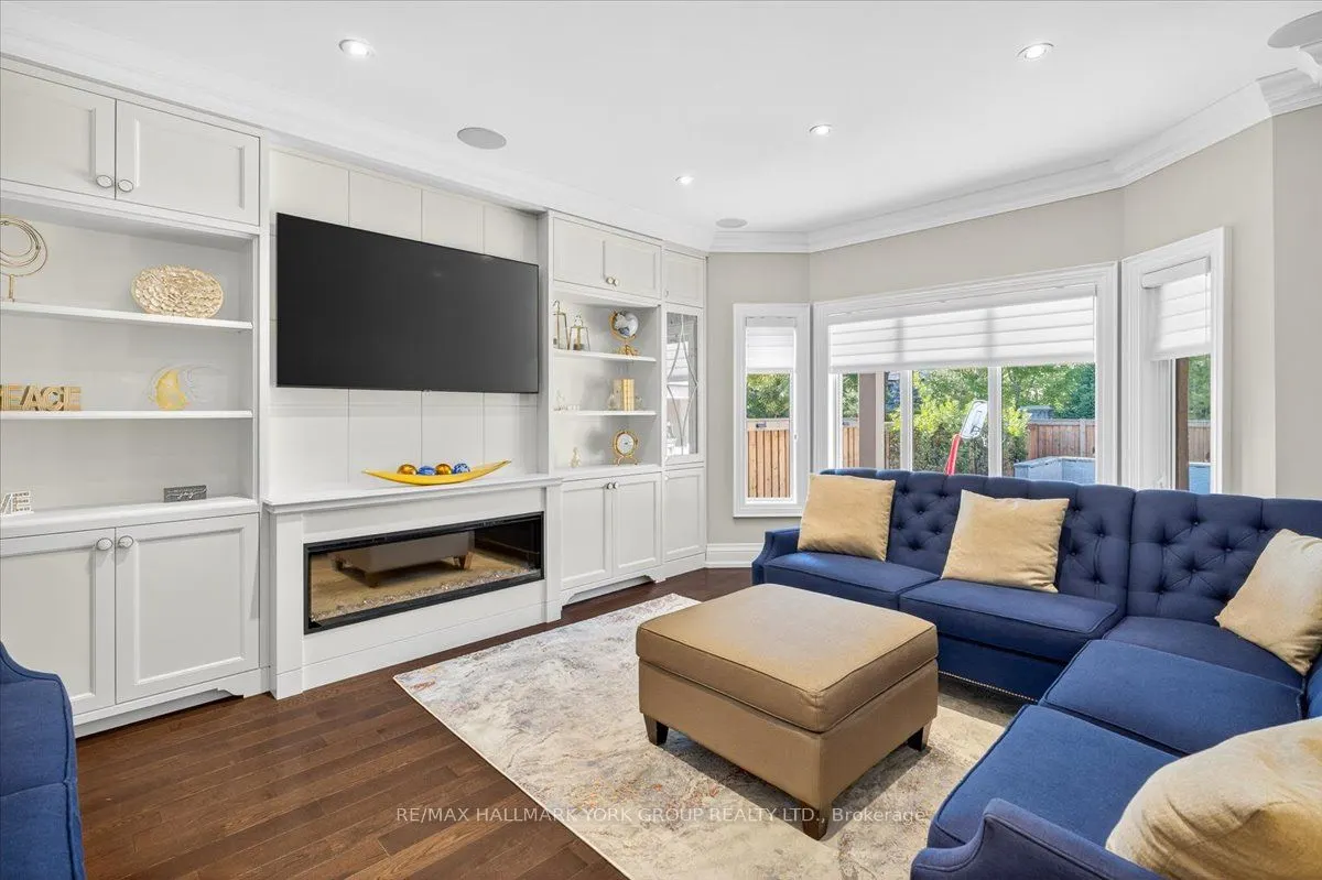 16 Woodland Trail Court