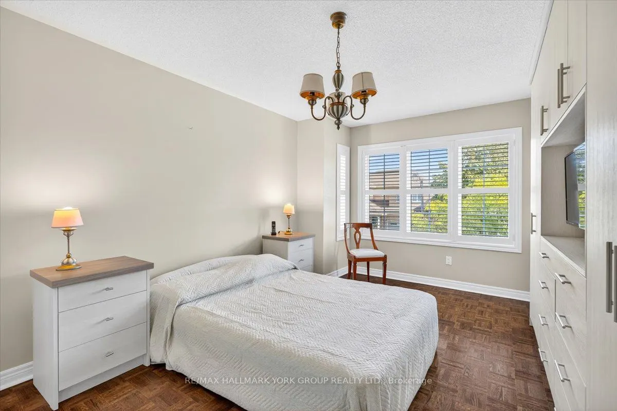 16 Woodland Trail Court