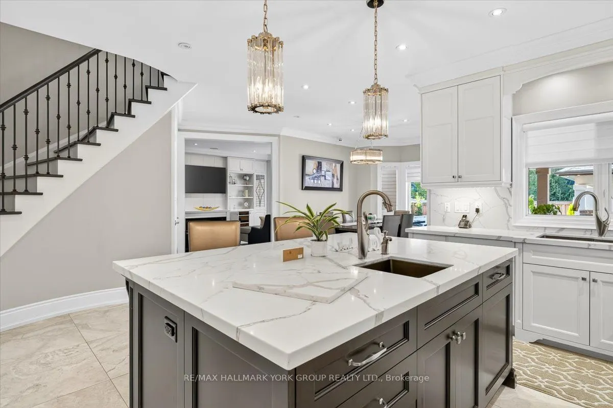 16 Woodland Trail Court