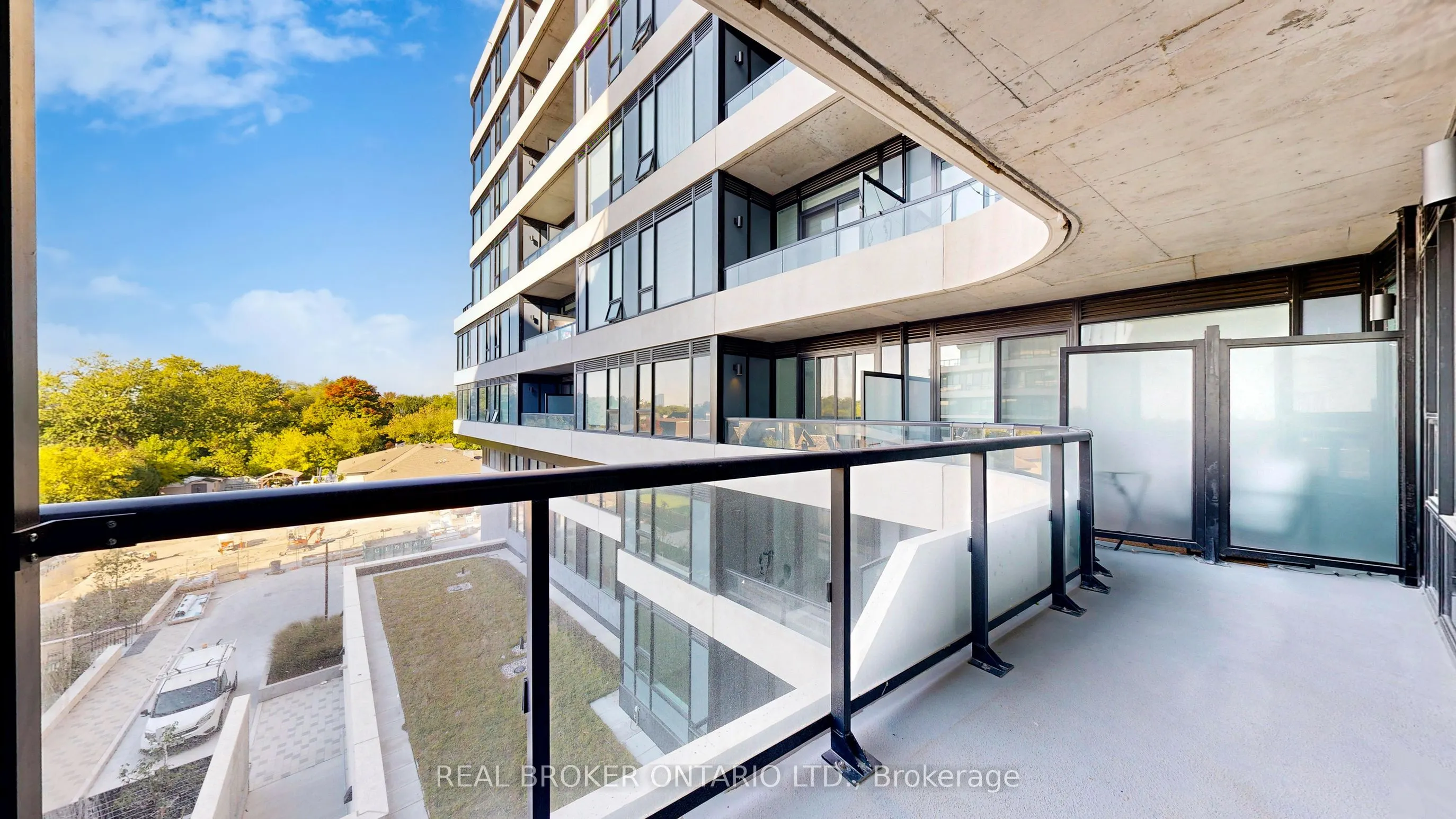 8188 Yonge Street, #436