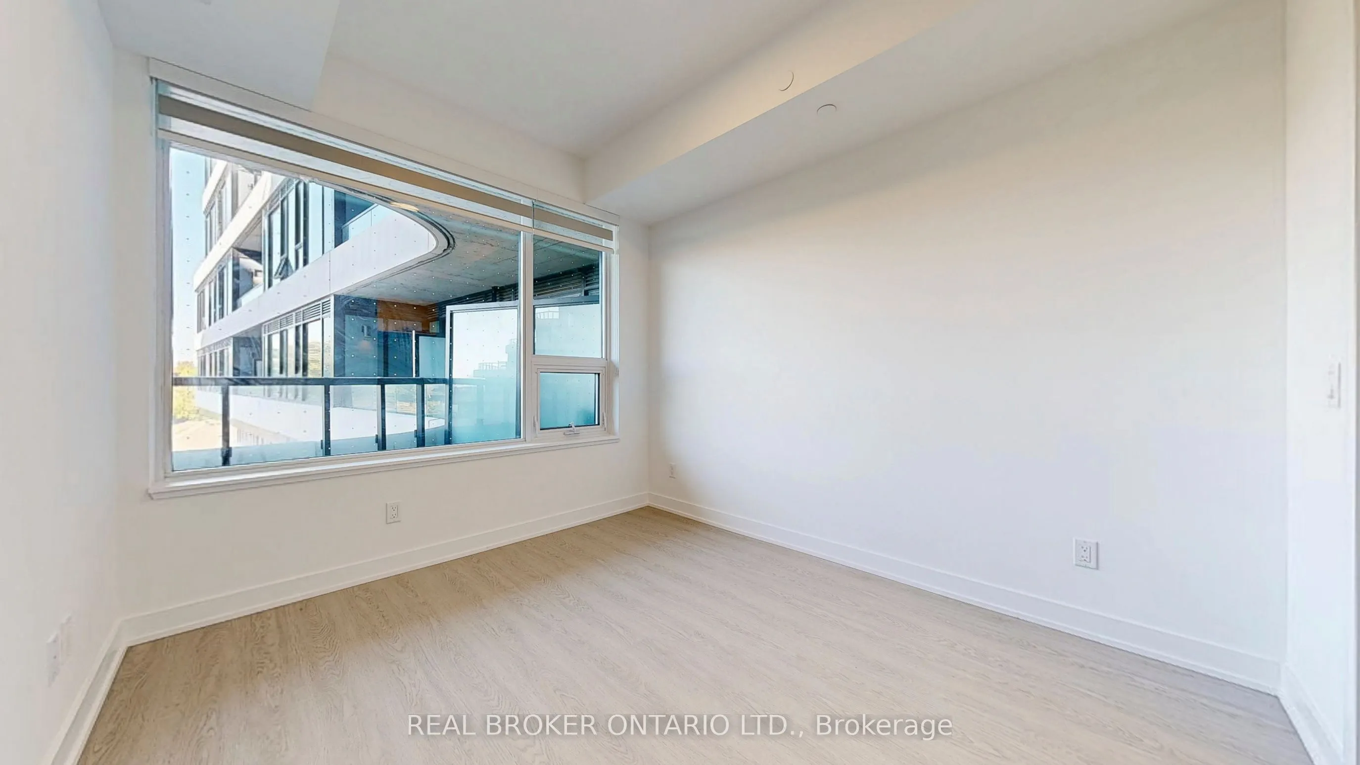8188 Yonge Street, #436