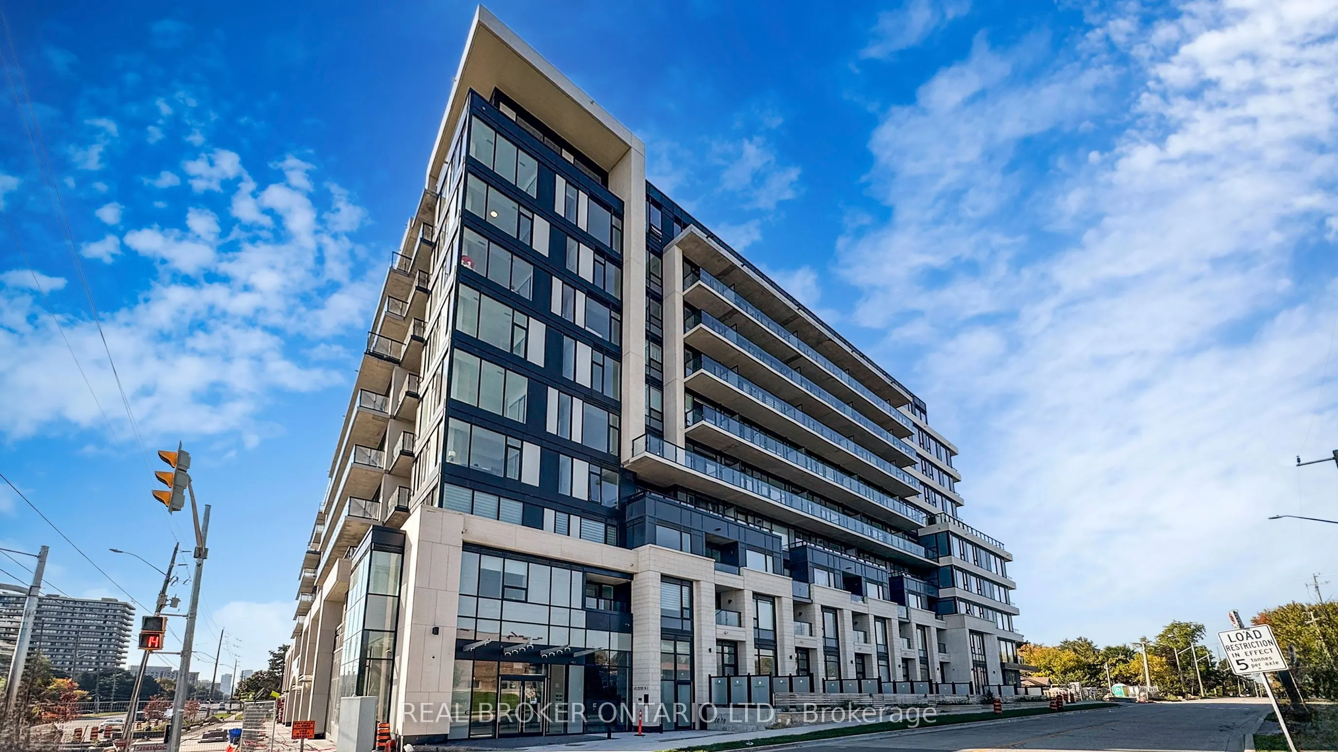 8188 Yonge Street, #436