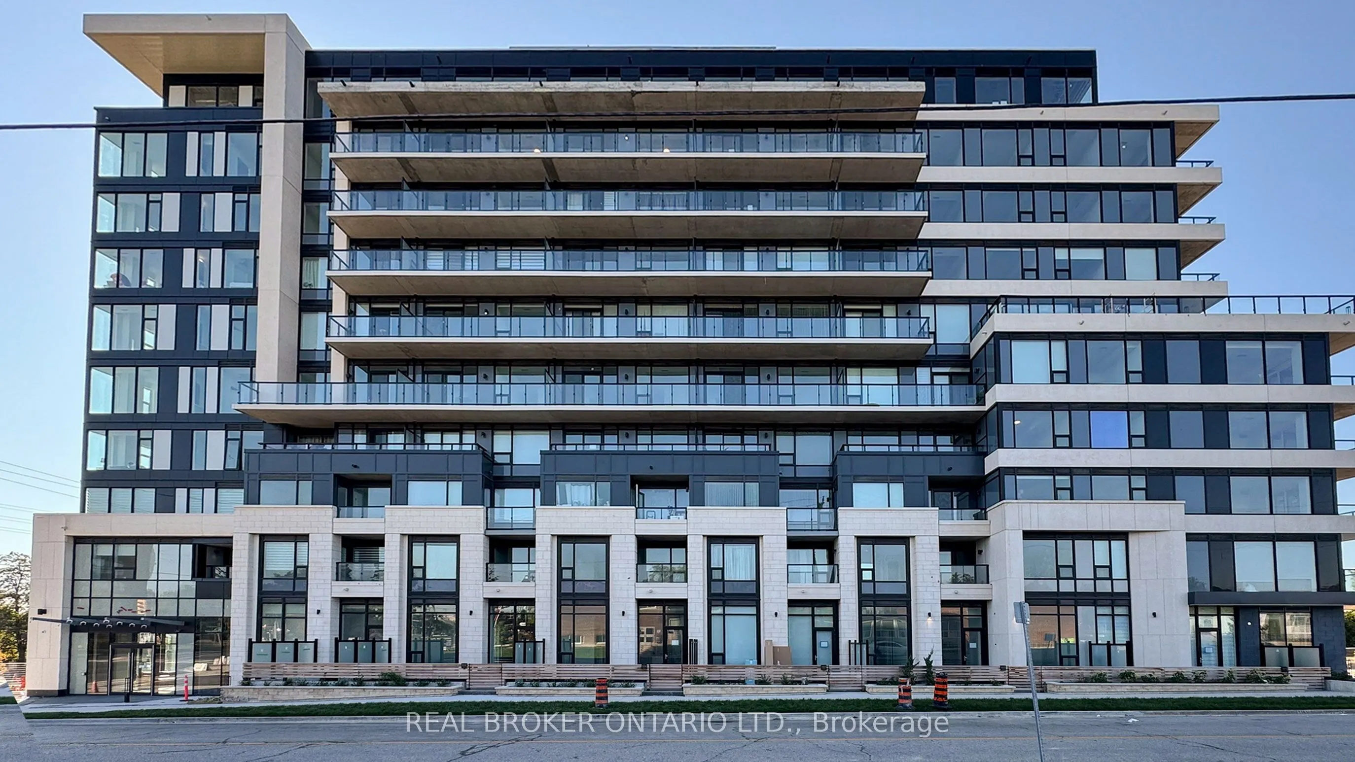 8188 Yonge Street, #436