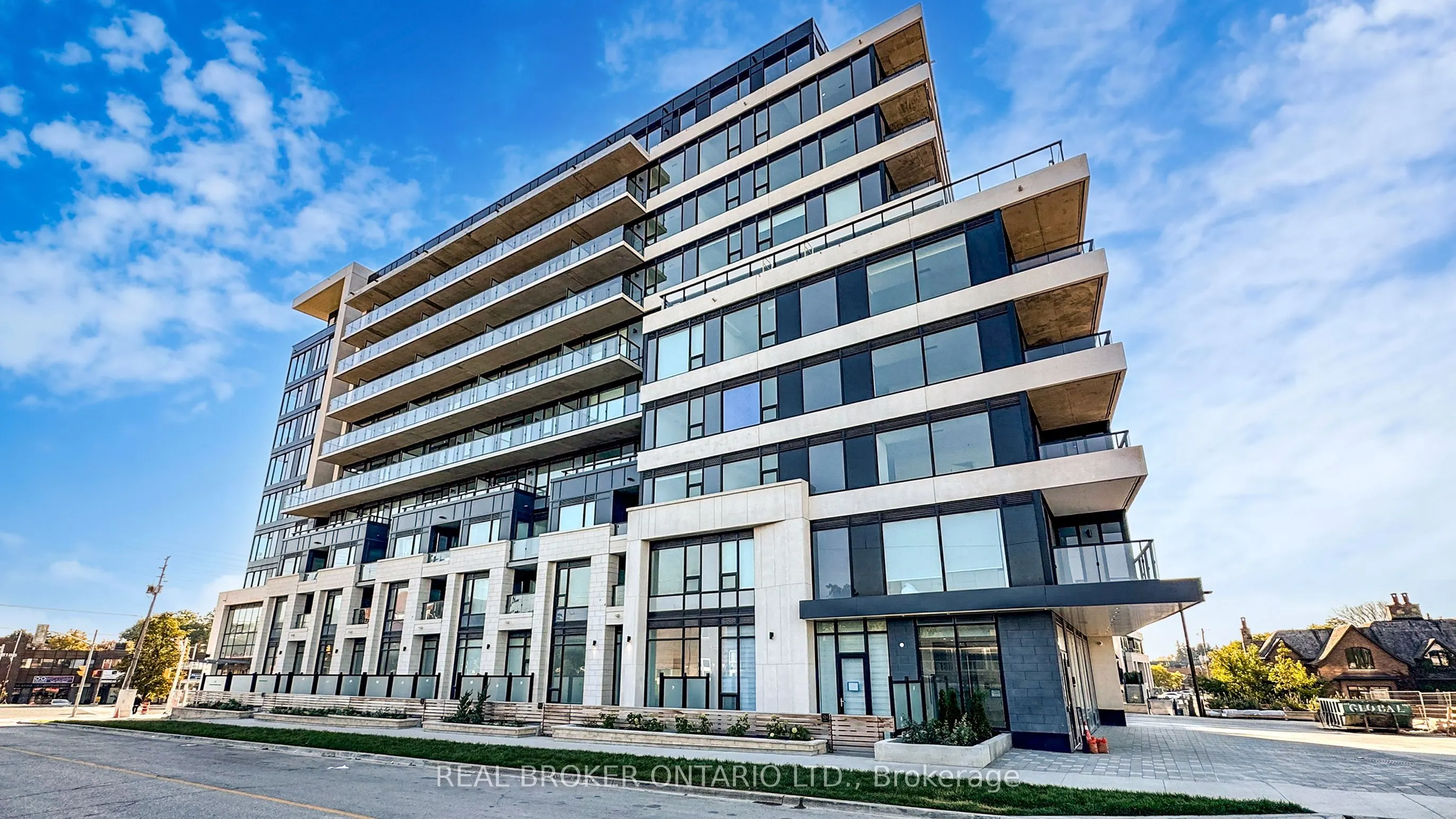 8188 Yonge Street, #436