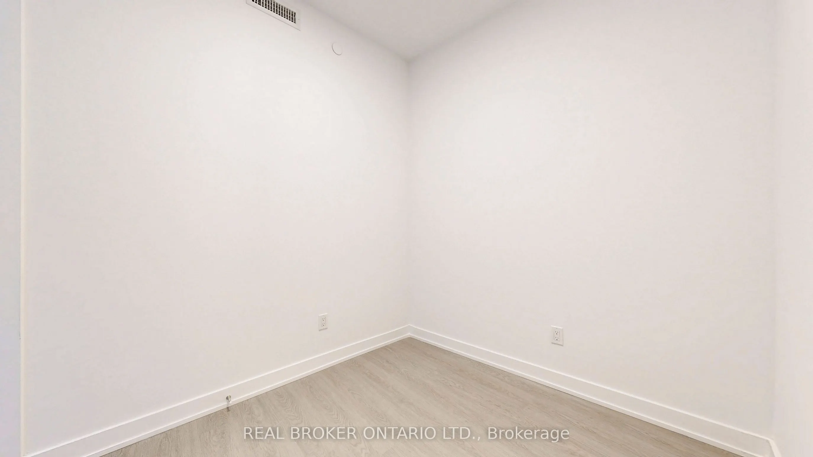 8188 Yonge Street, #436