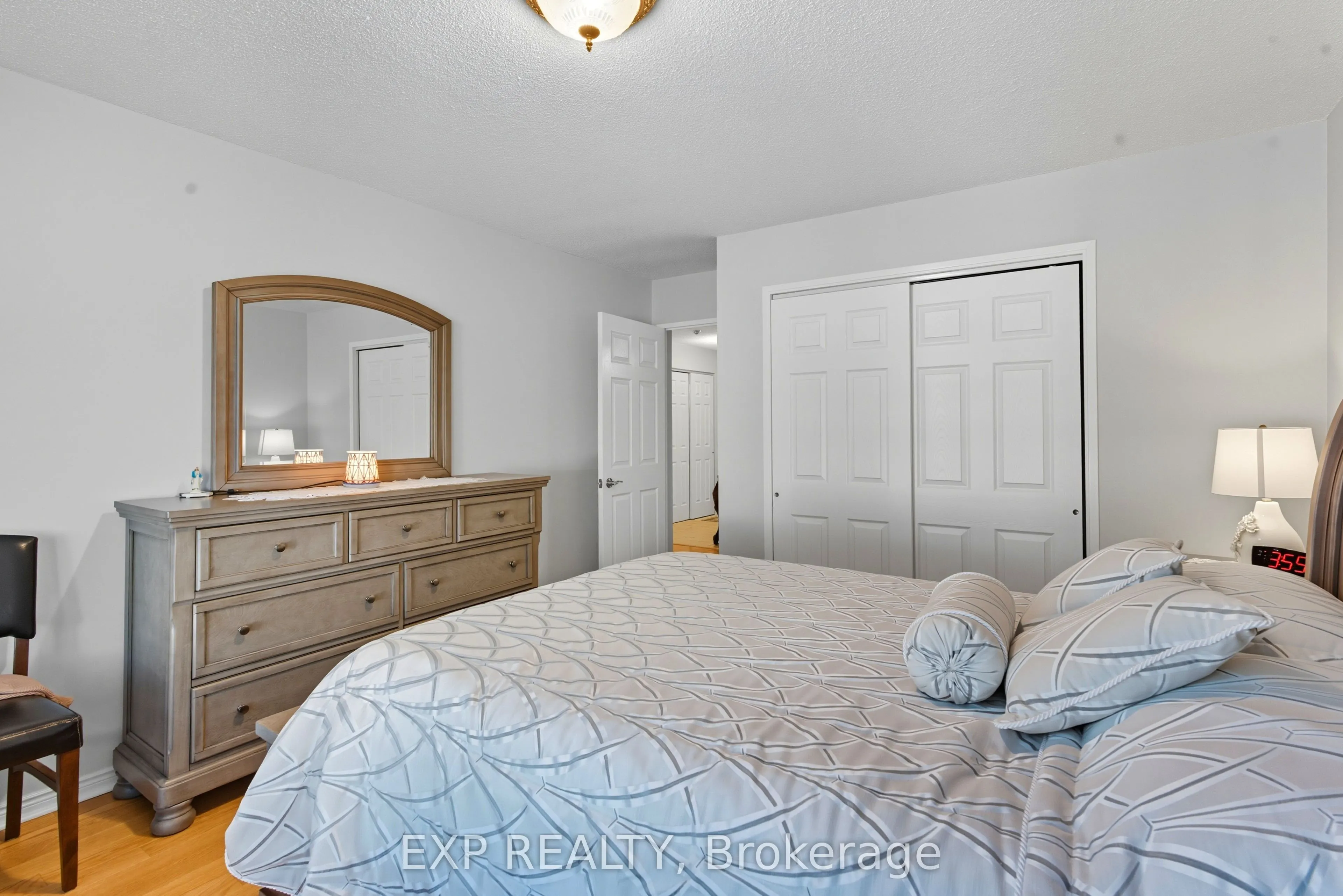 14924 Yonge Street, #111