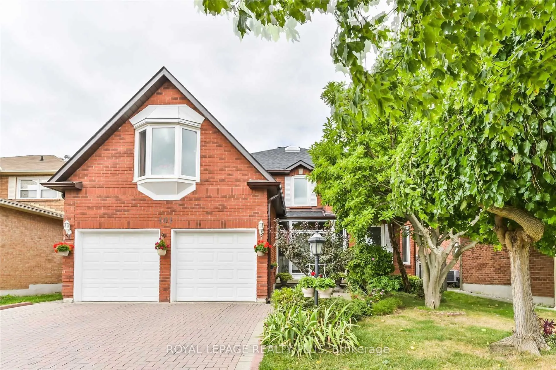 101 Valleymede Drive