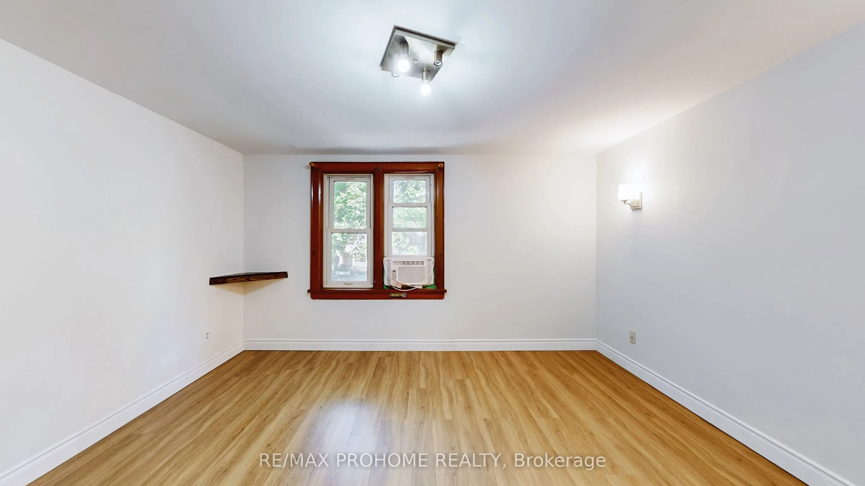 17 Eckardt Avenue