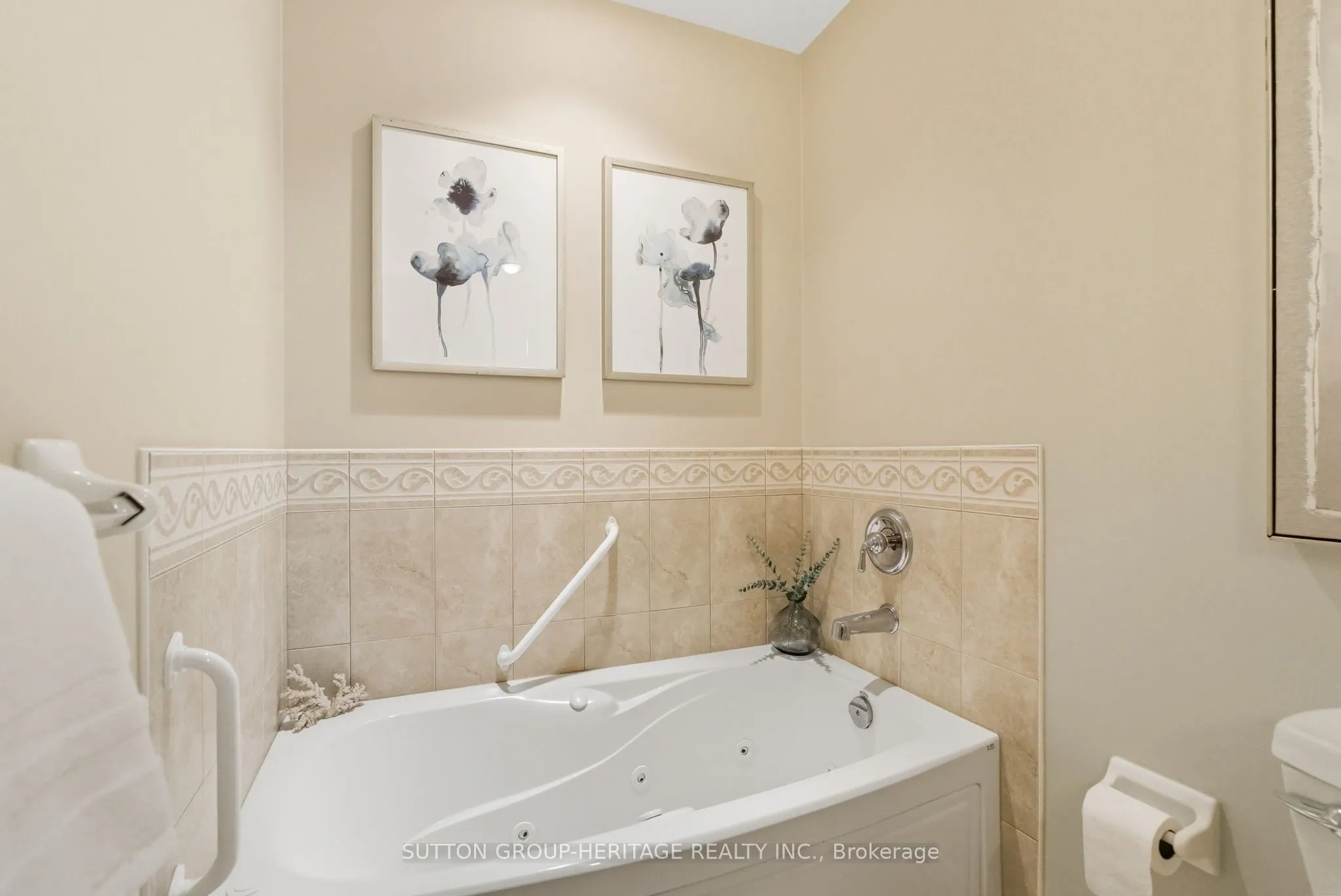 5 Via Vistana Road, #3