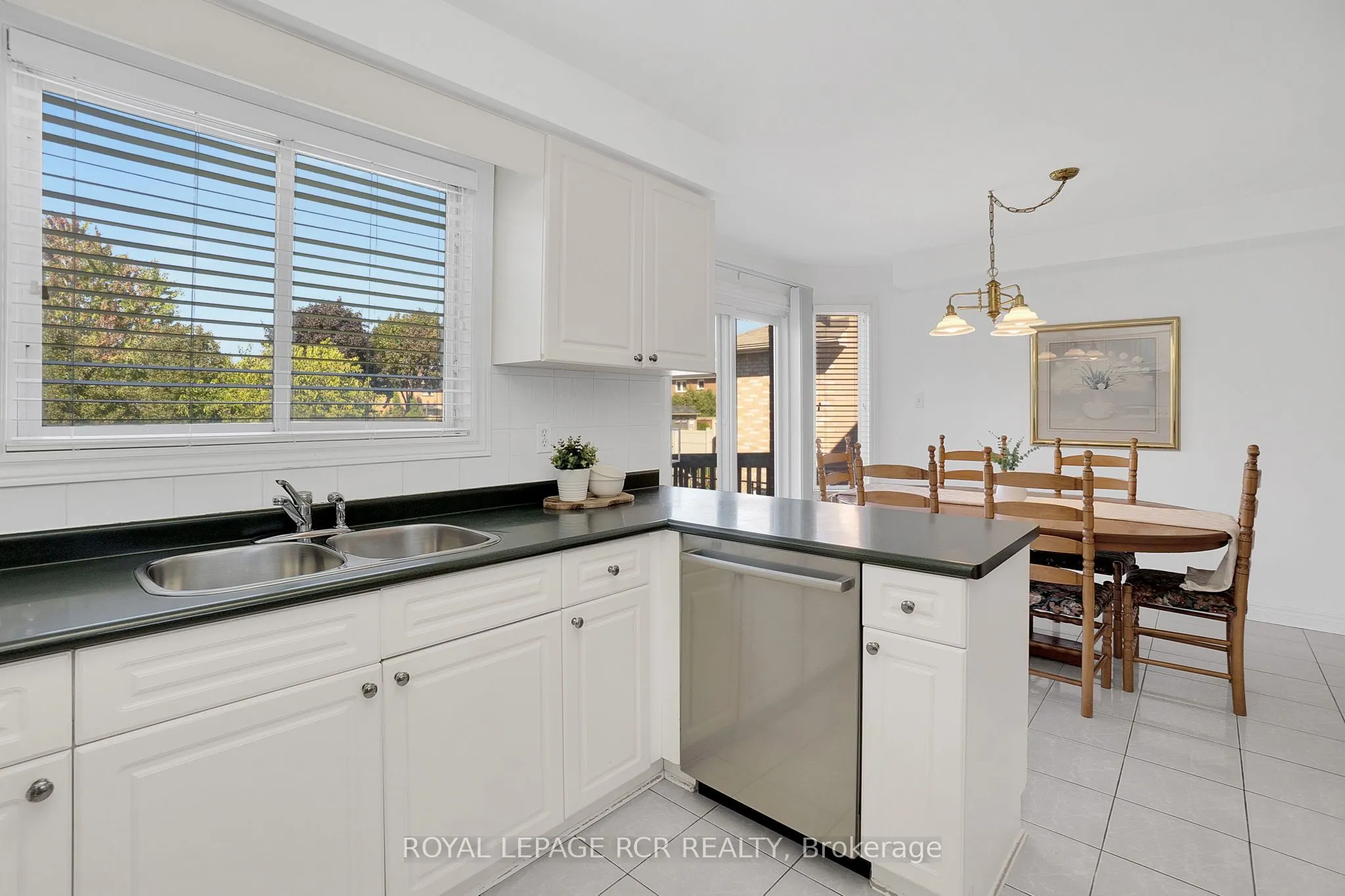 70 Zucchet Court