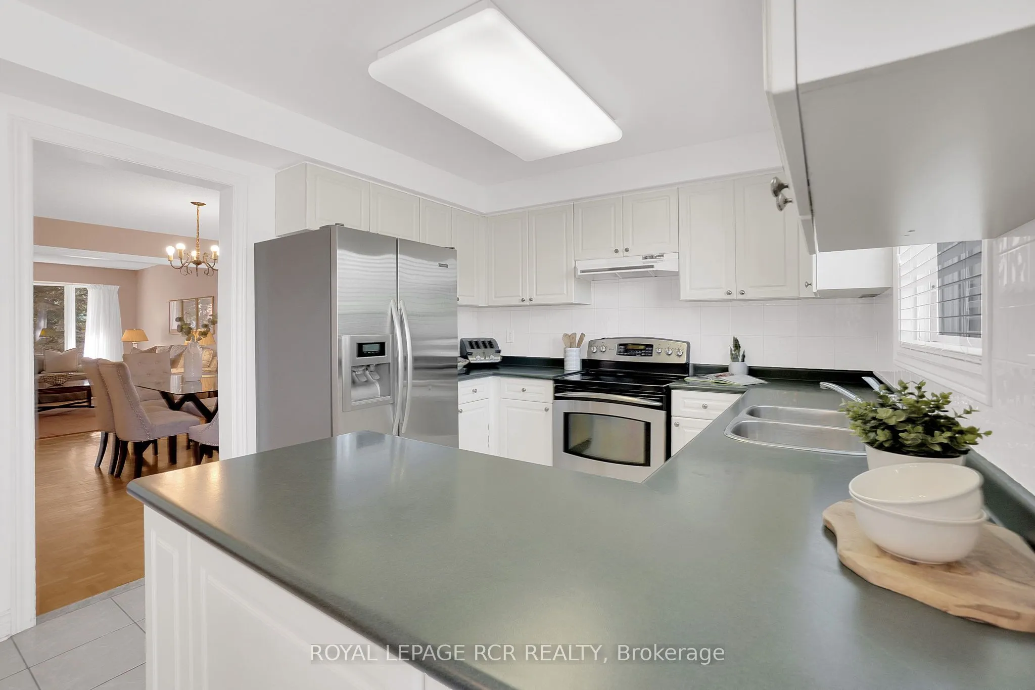 70 Zucchet Court
