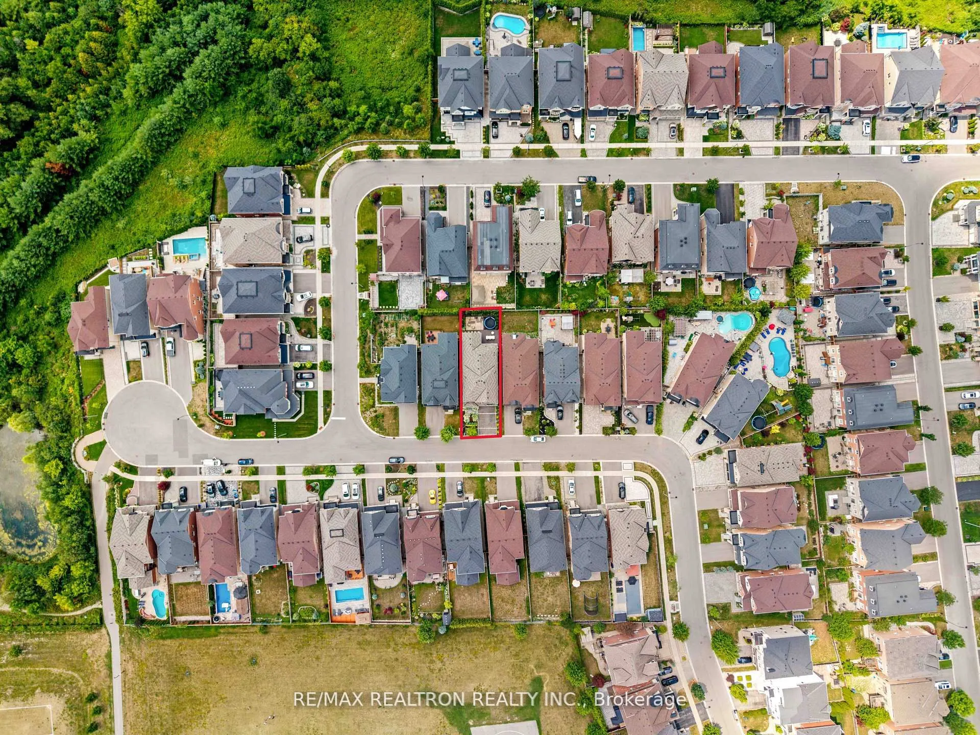 92 Chaiwood Court