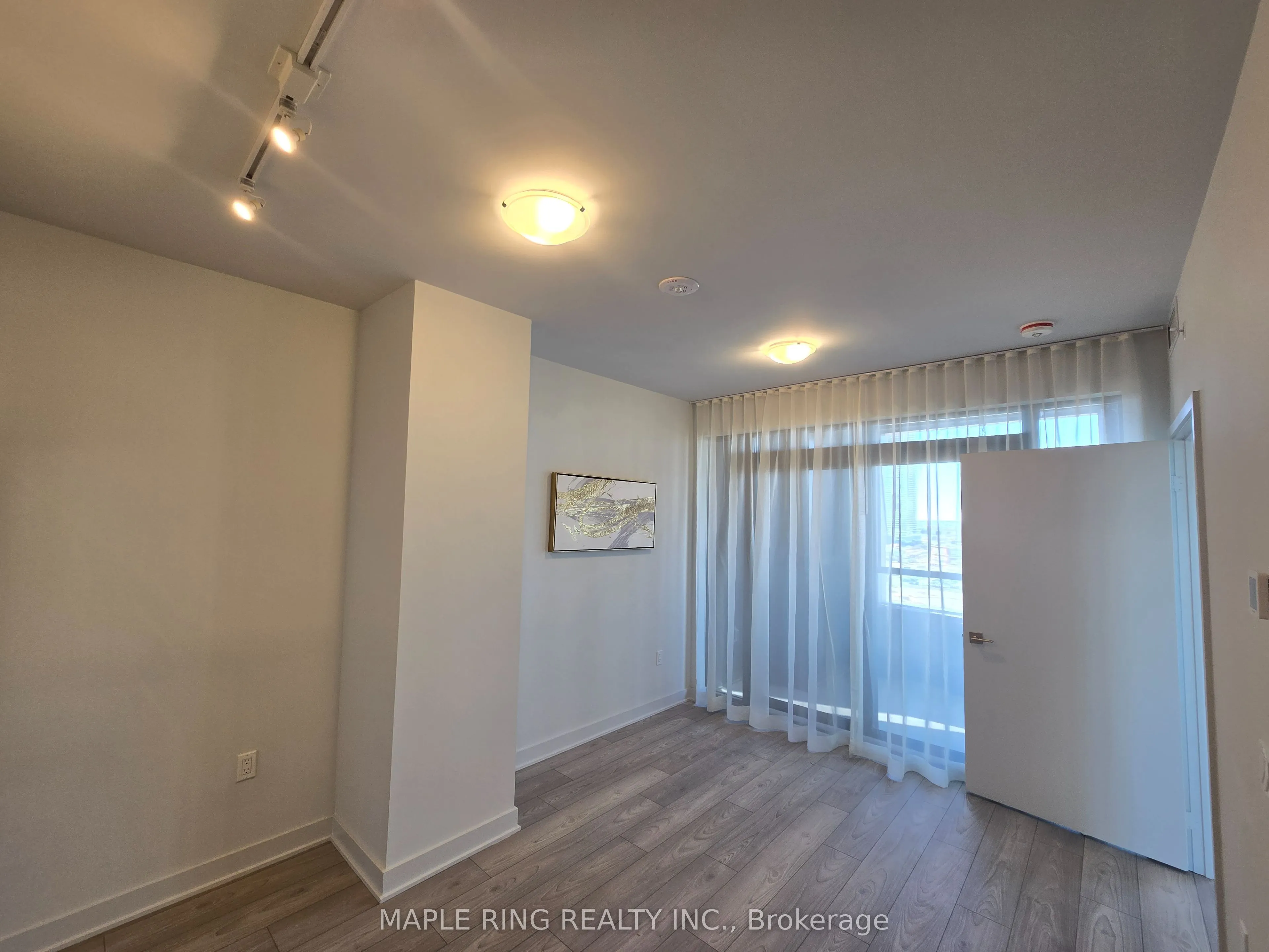 2920 Highway 7 Road, #1012