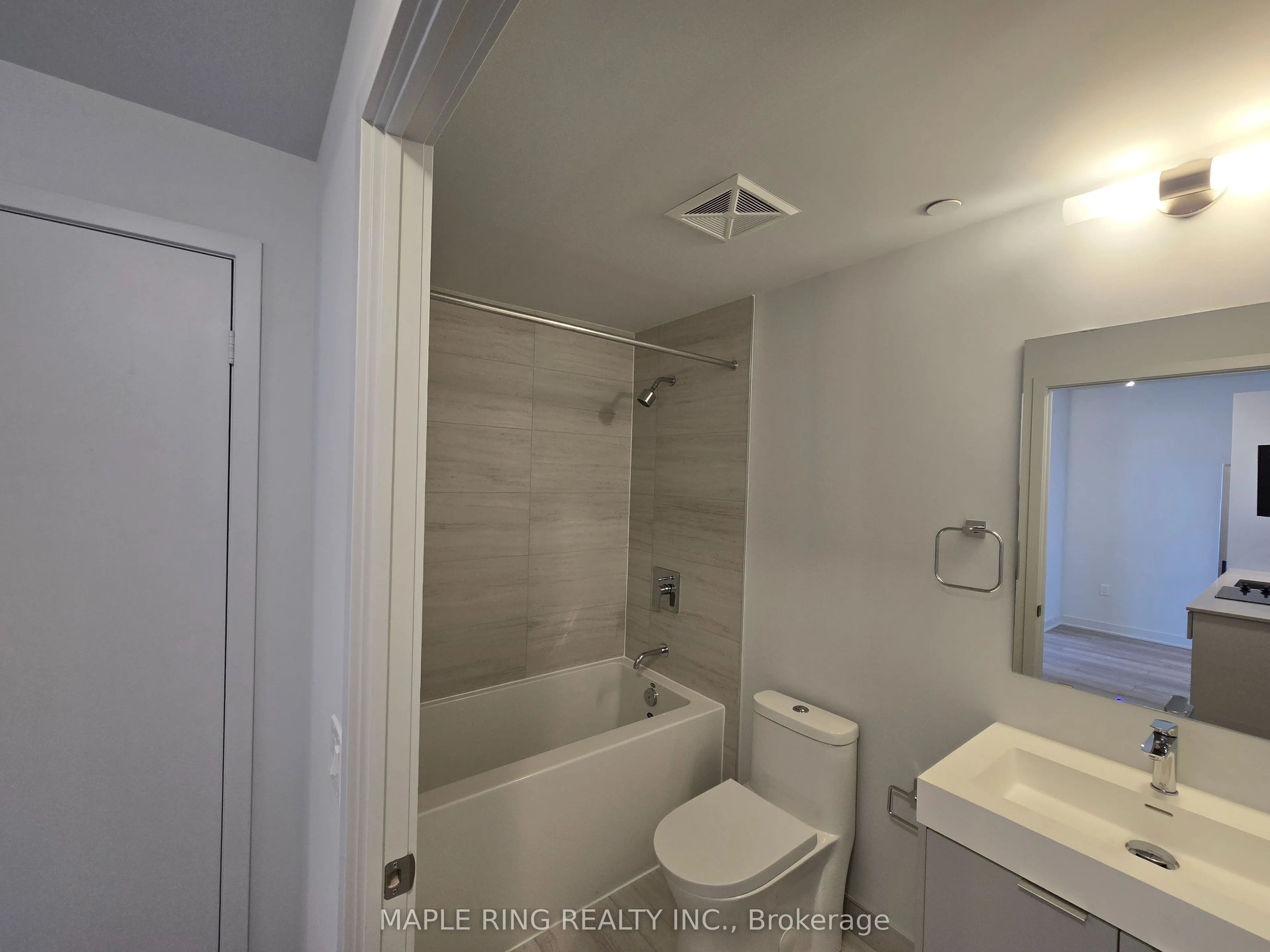 2920 Highway 7 Road, #1012