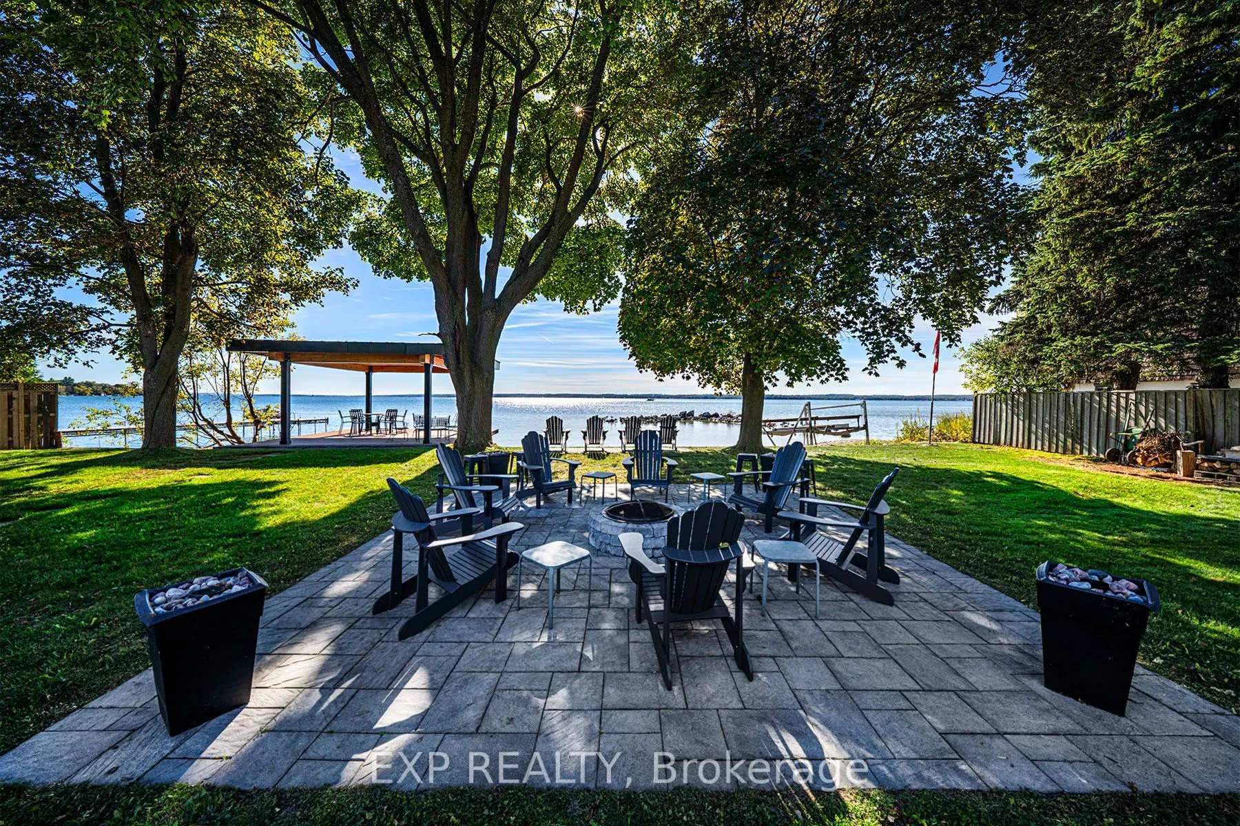 376 Lake Drive N