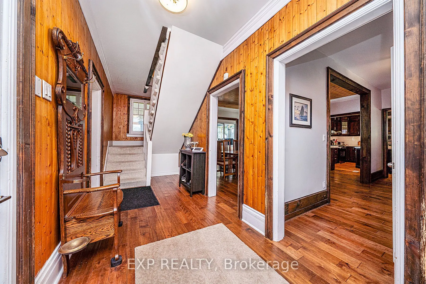 376 Lake Drive N
