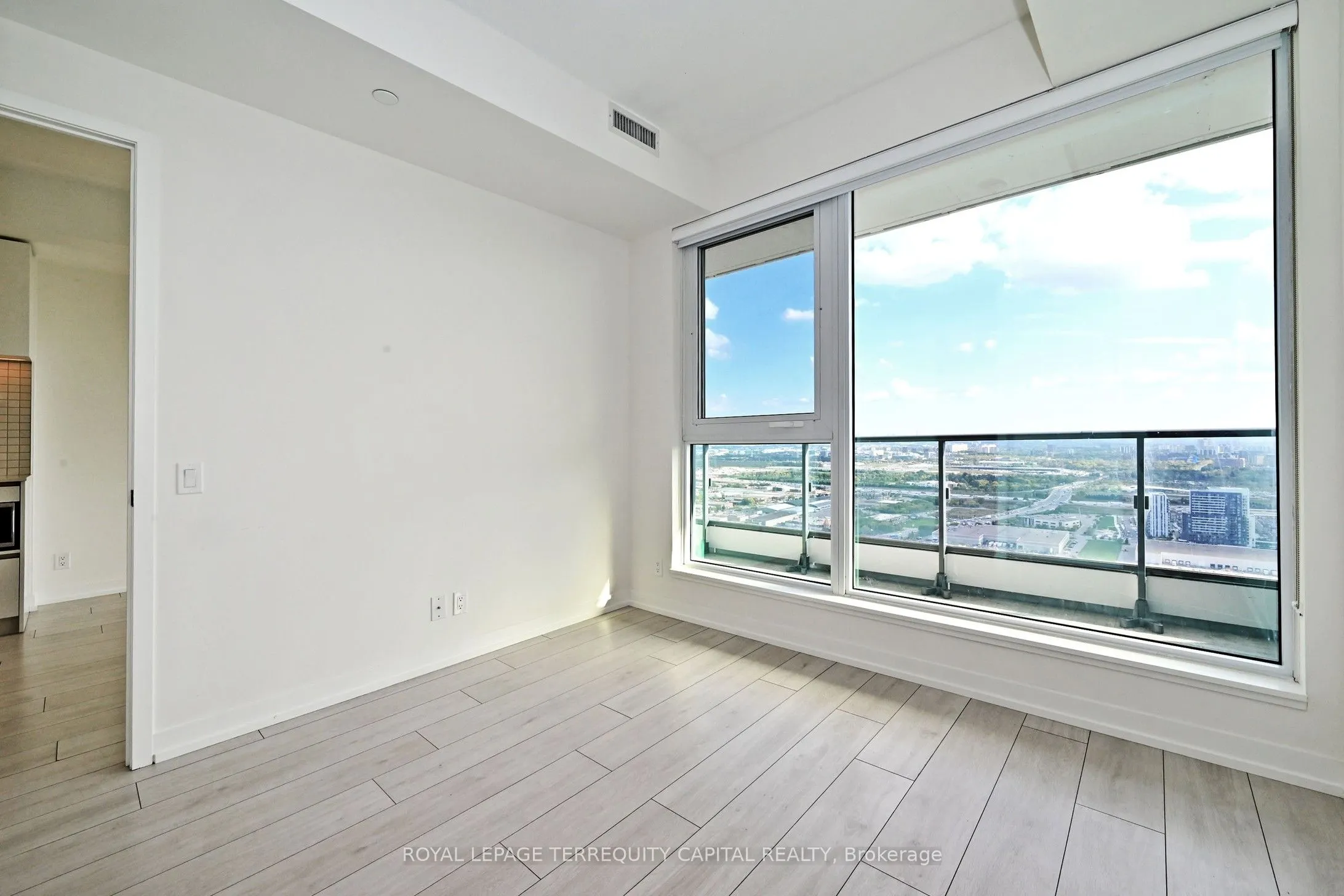 5 Buttermill Avenue, #4808