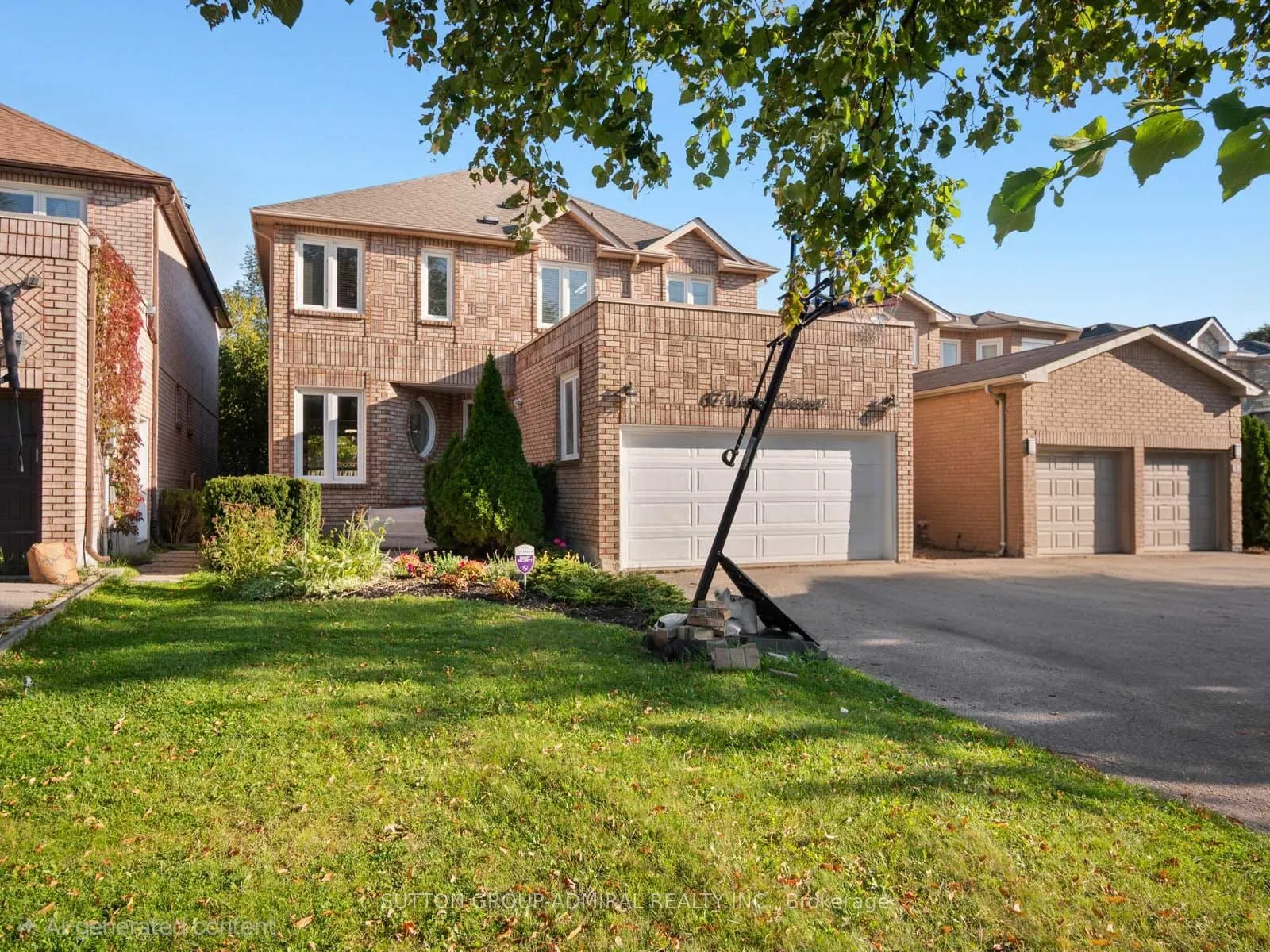 67 Venice Crescent