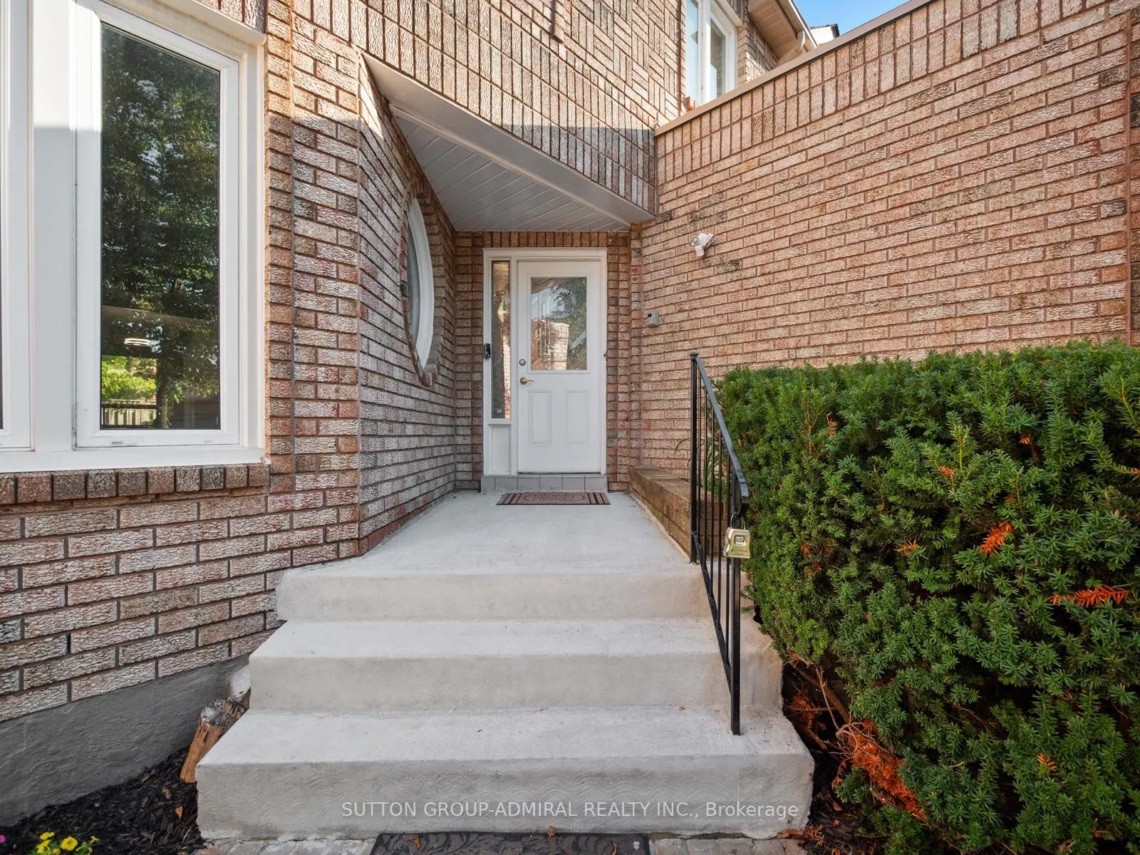 67 Venice Crescent