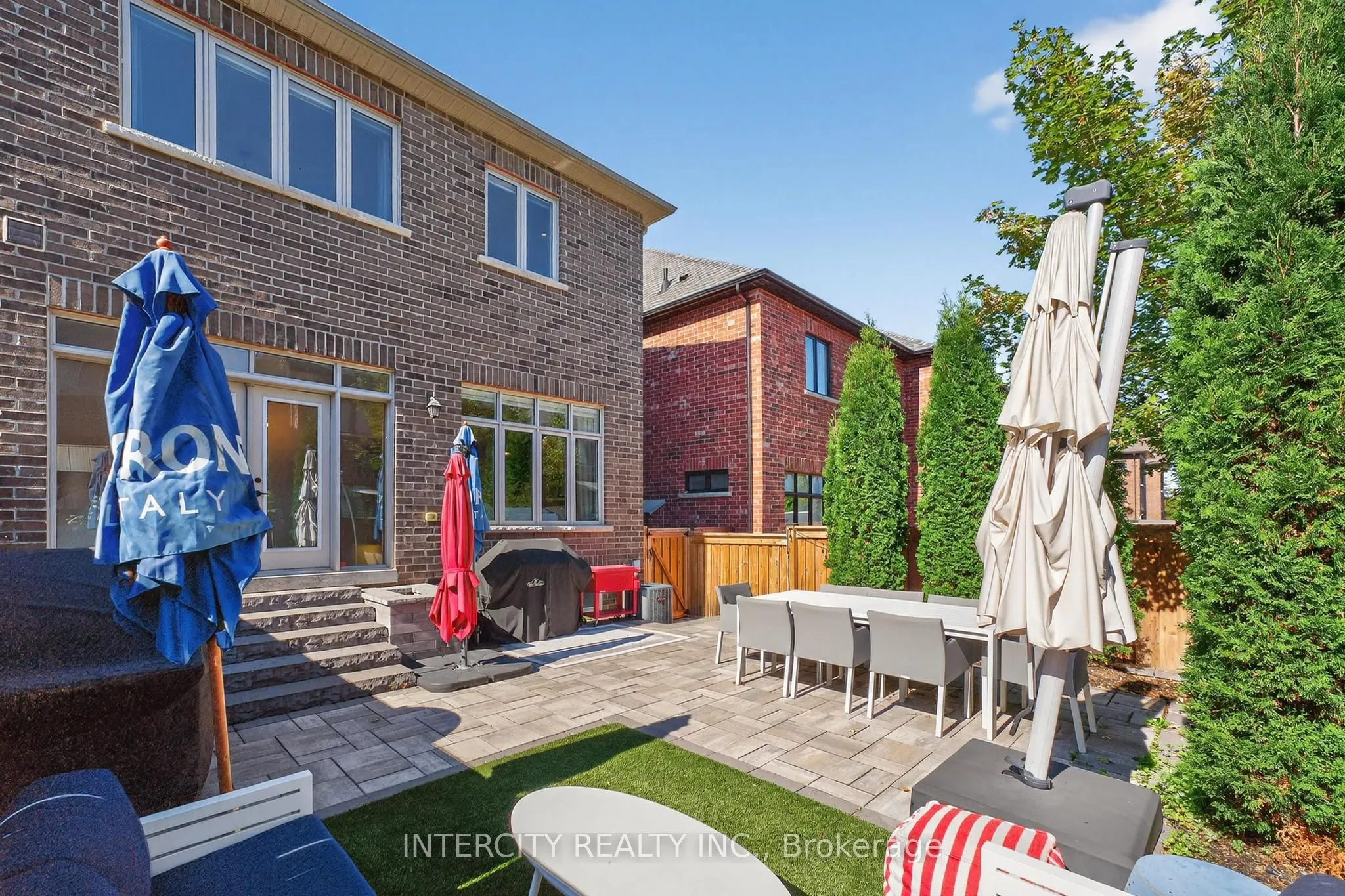 14 Great Heron Court